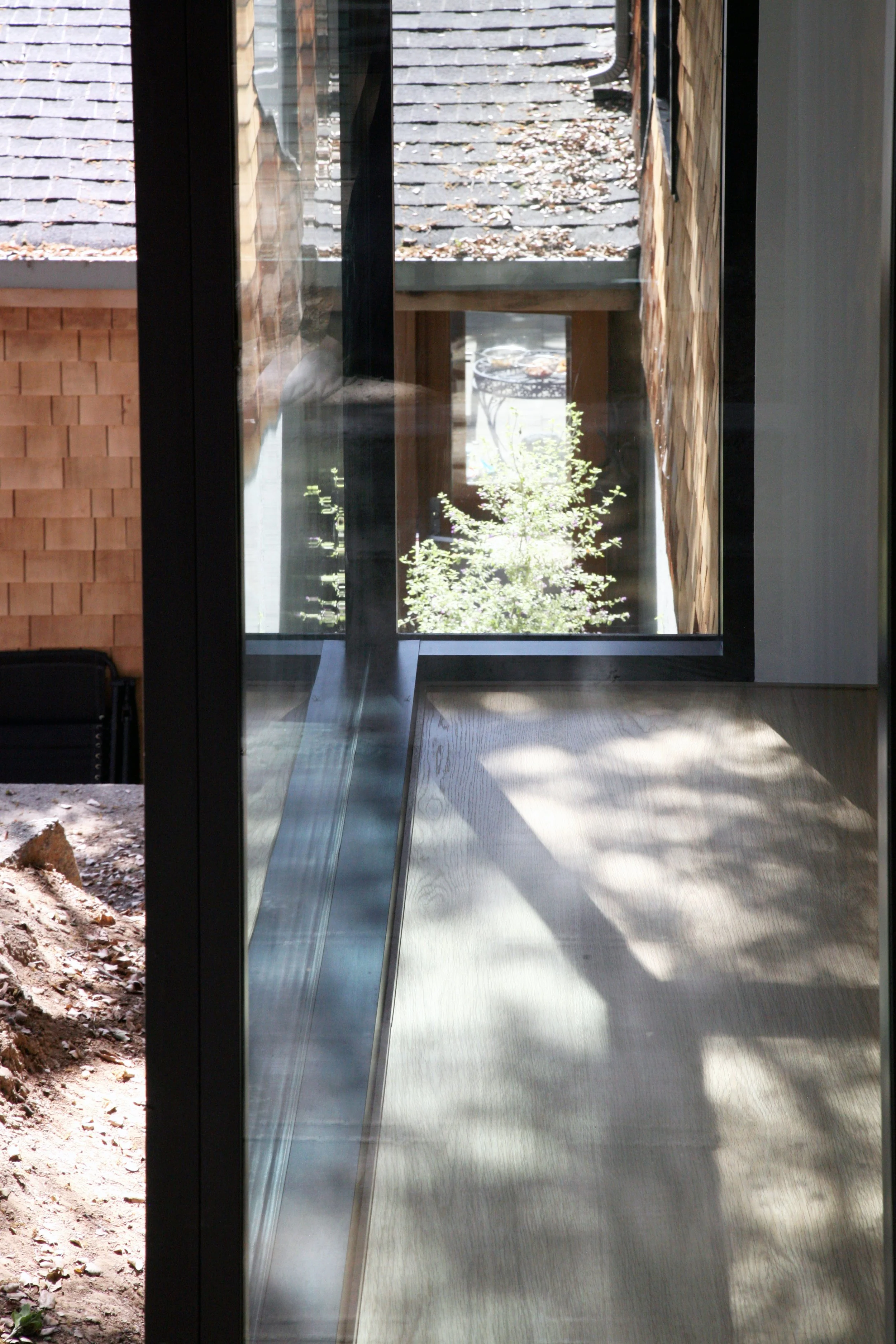 SAN CARLOS HOUSE 04 EXTERIOR.JPG