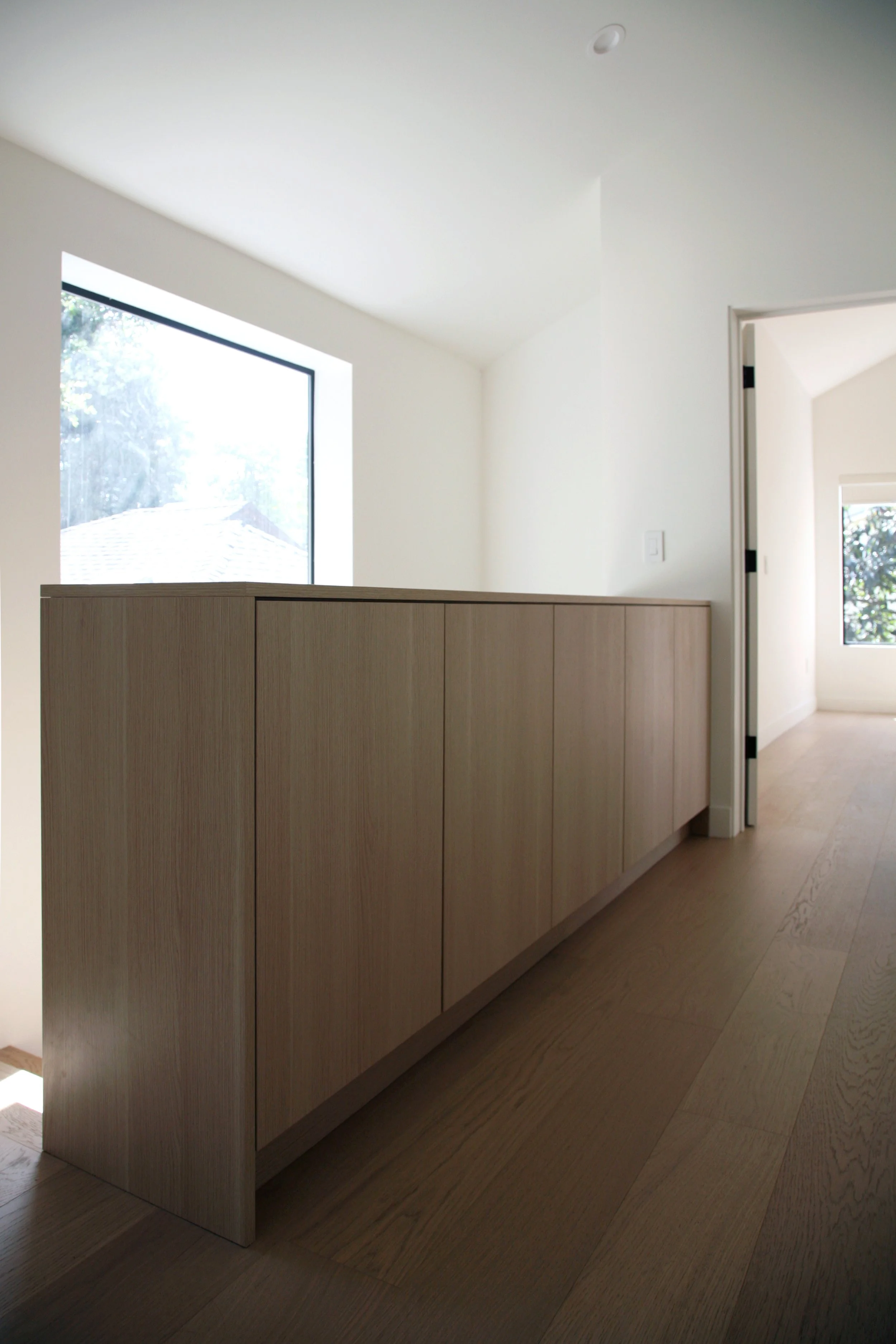 SAN CARLOS HOUSE 13 HALL.JPG