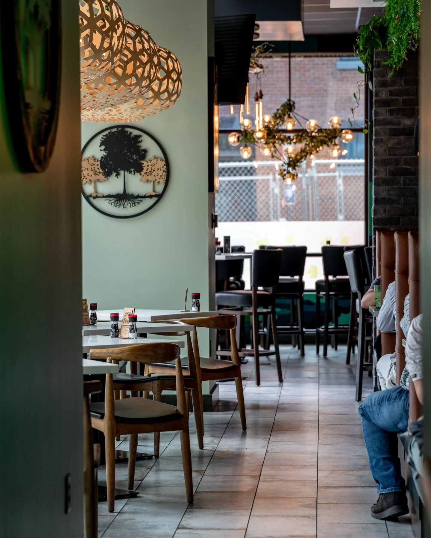 At Cilantro Gulch, it&rsquo;s not just about the food&mdash;it&rsquo;s about how the whole night feels ✨

From the lighting to the cocktails to the pace of the experience, everything is designed to slow you down and let you enjoy it.

 Reserve your t