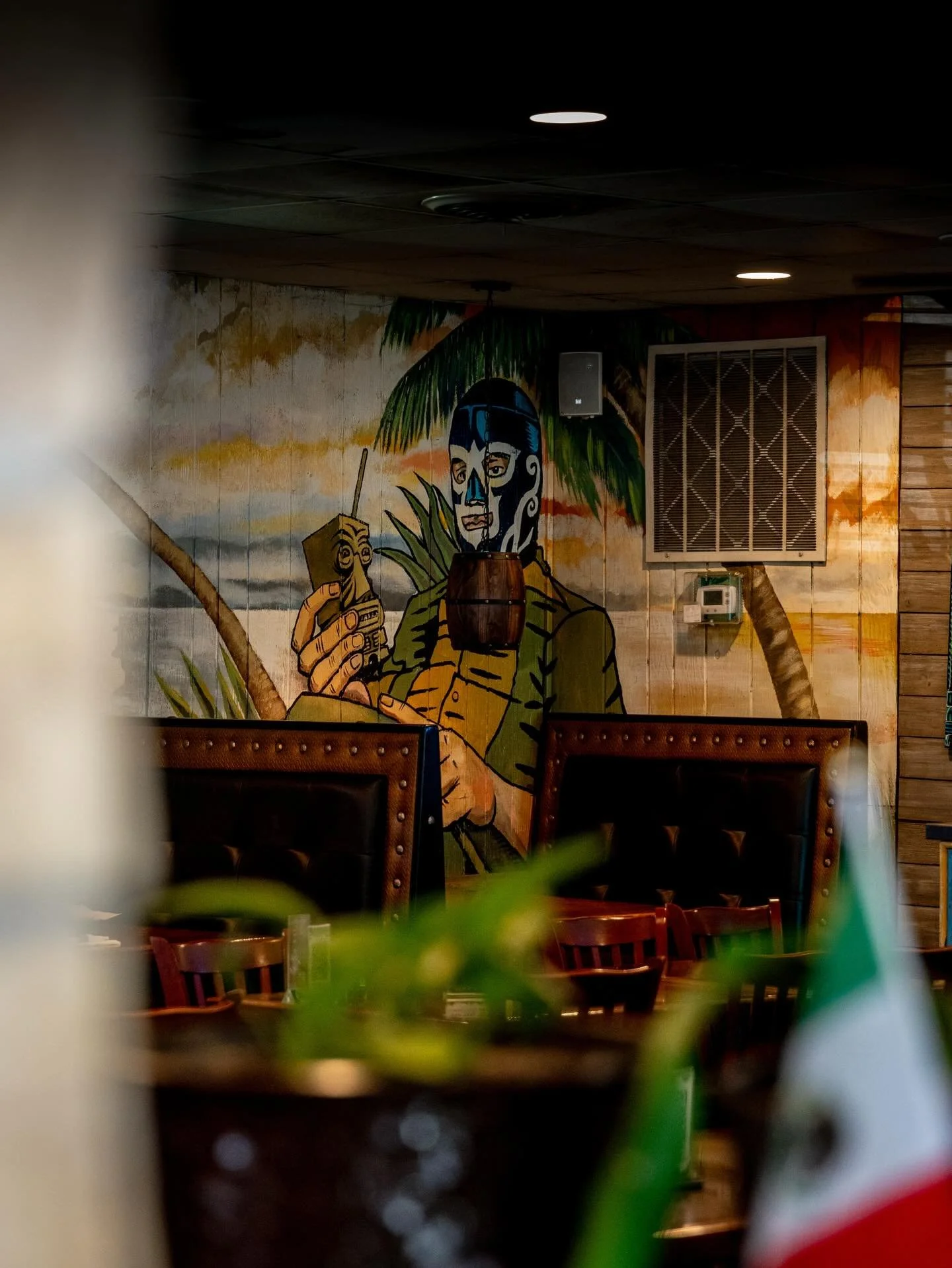 Friday nights hit different at Cilantro 🔥
Music, drinks, energy&hellip; it&rsquo;s all here!