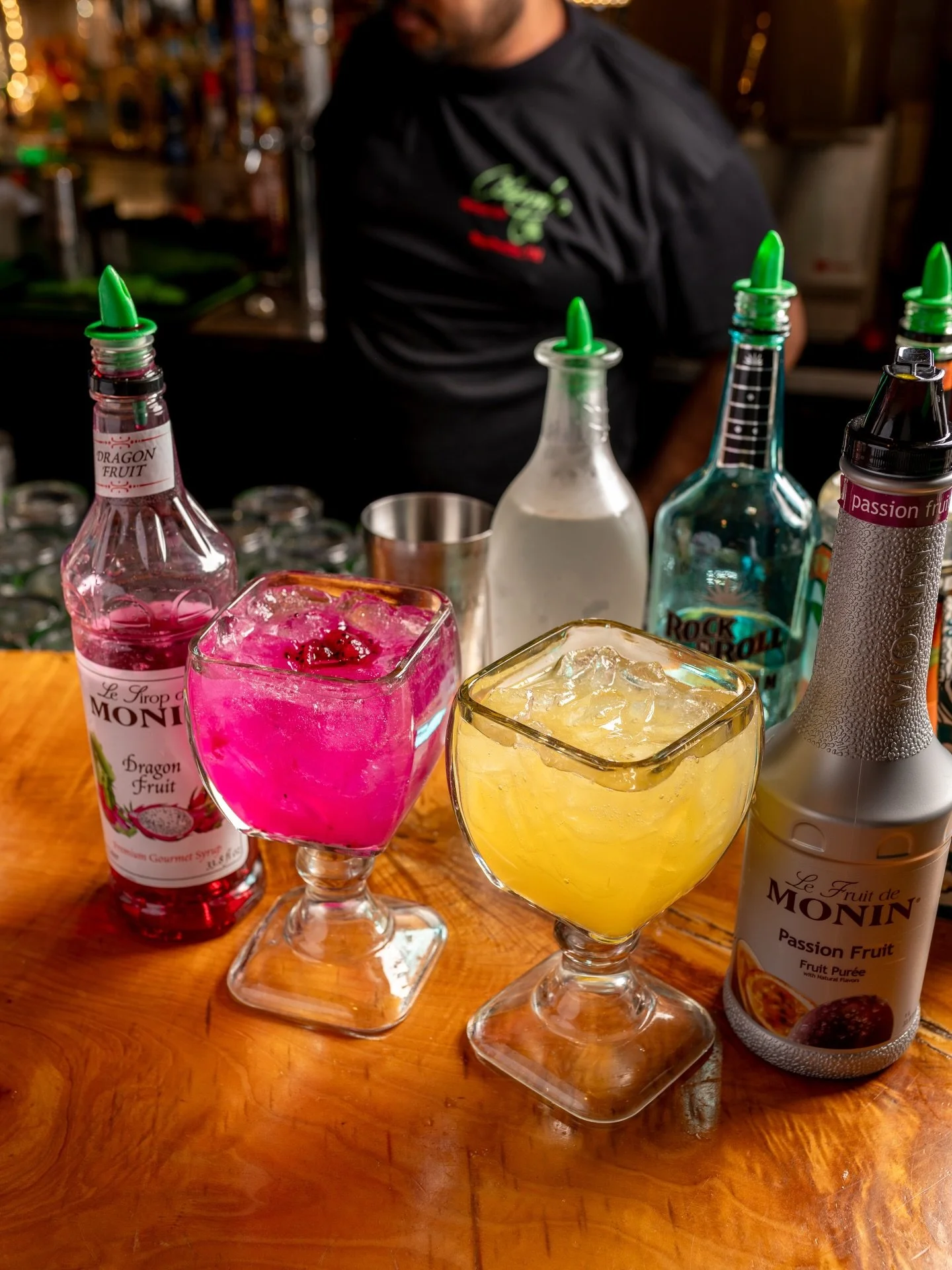 Sundays are  for slow sips 🍹 Reset before the week starts

#salud