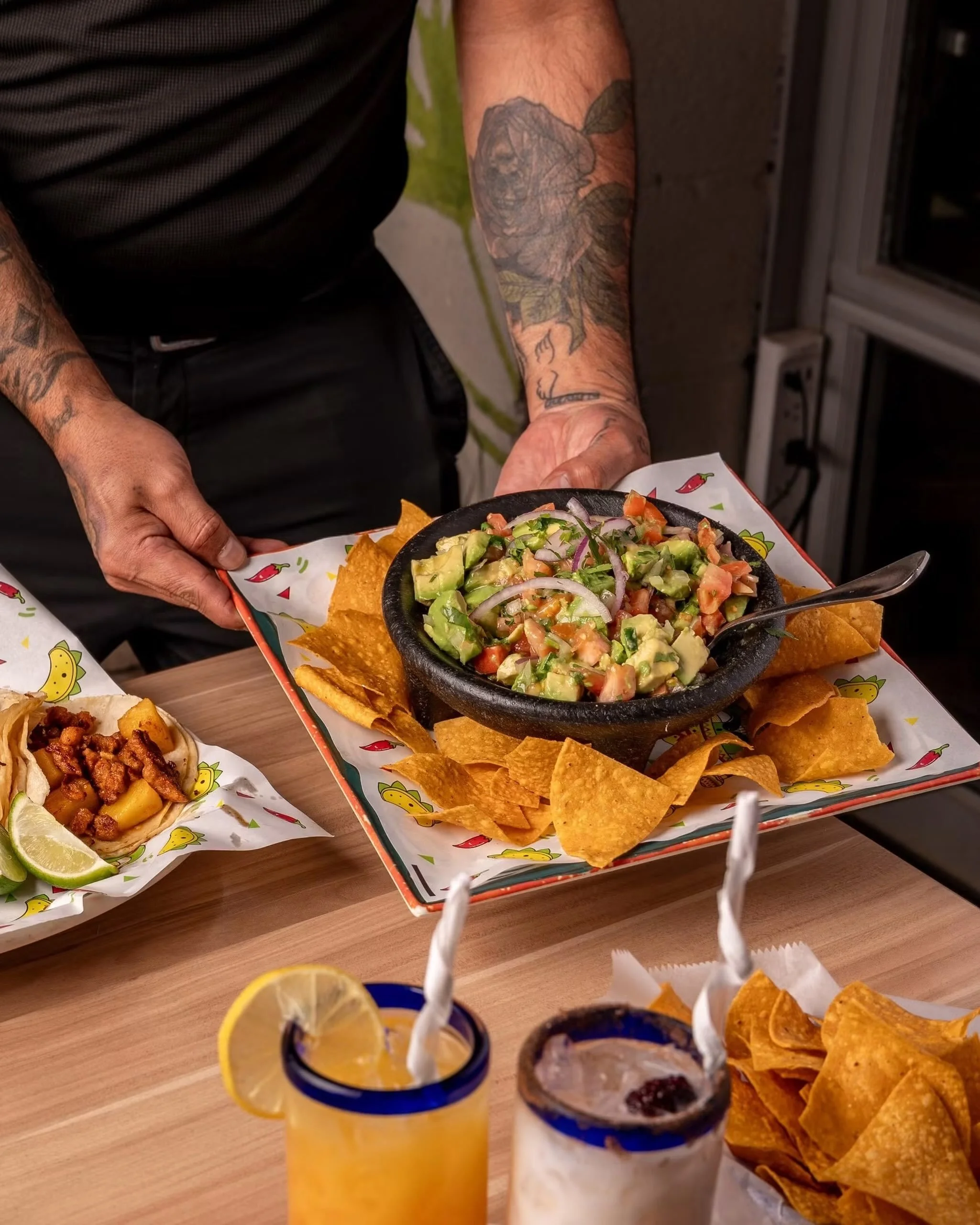 Fresh guacamole.
Made for chips.
Made for sharing.
Made for craving. 
 
Cilantro five points. 
📍 972 Main Street Nashville