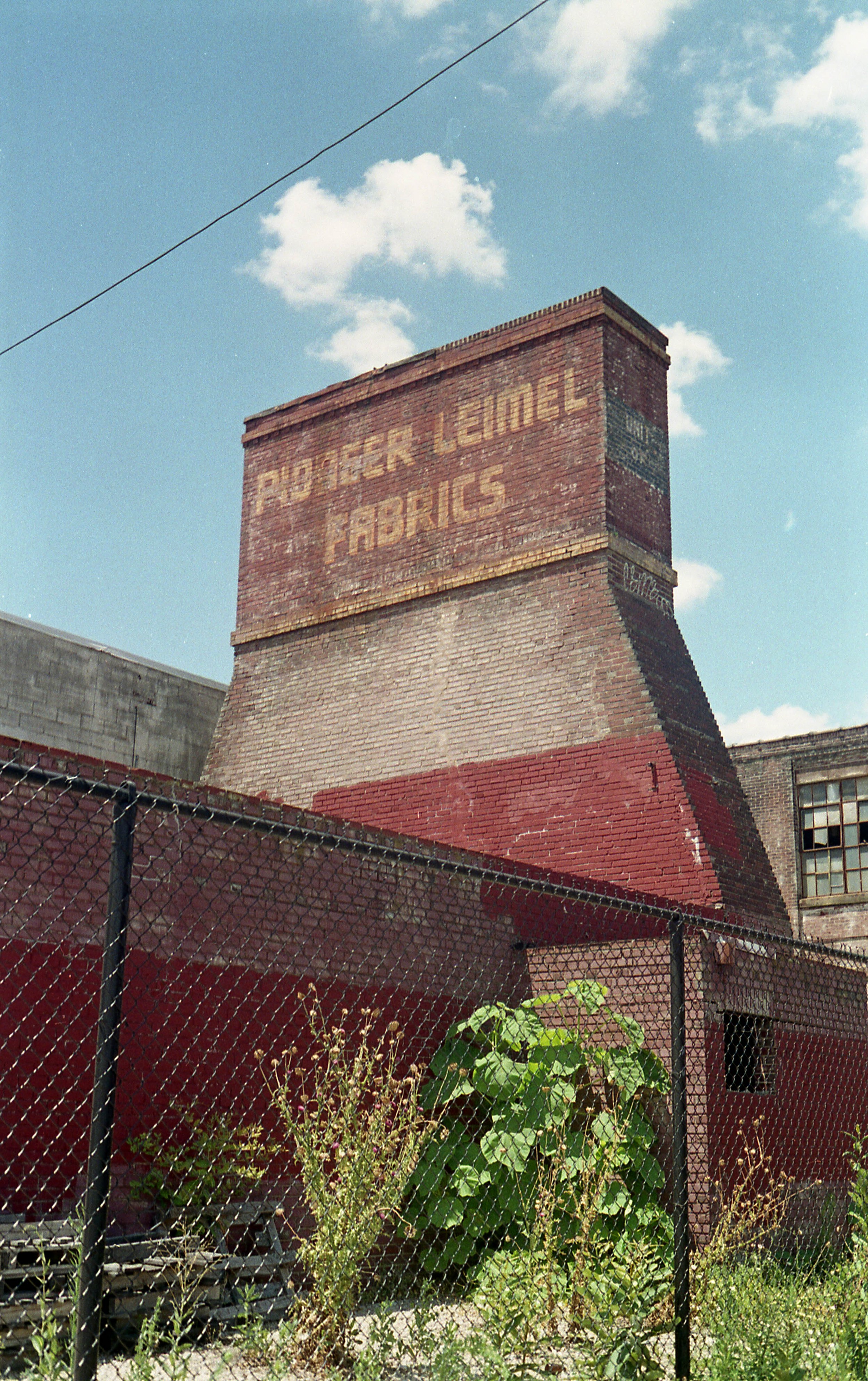 QL17_Superia200_874.jpg