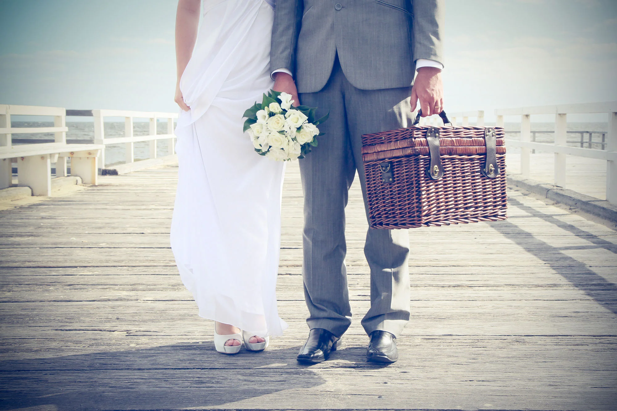 00105_BridalPortraits_Pier-69.jpg