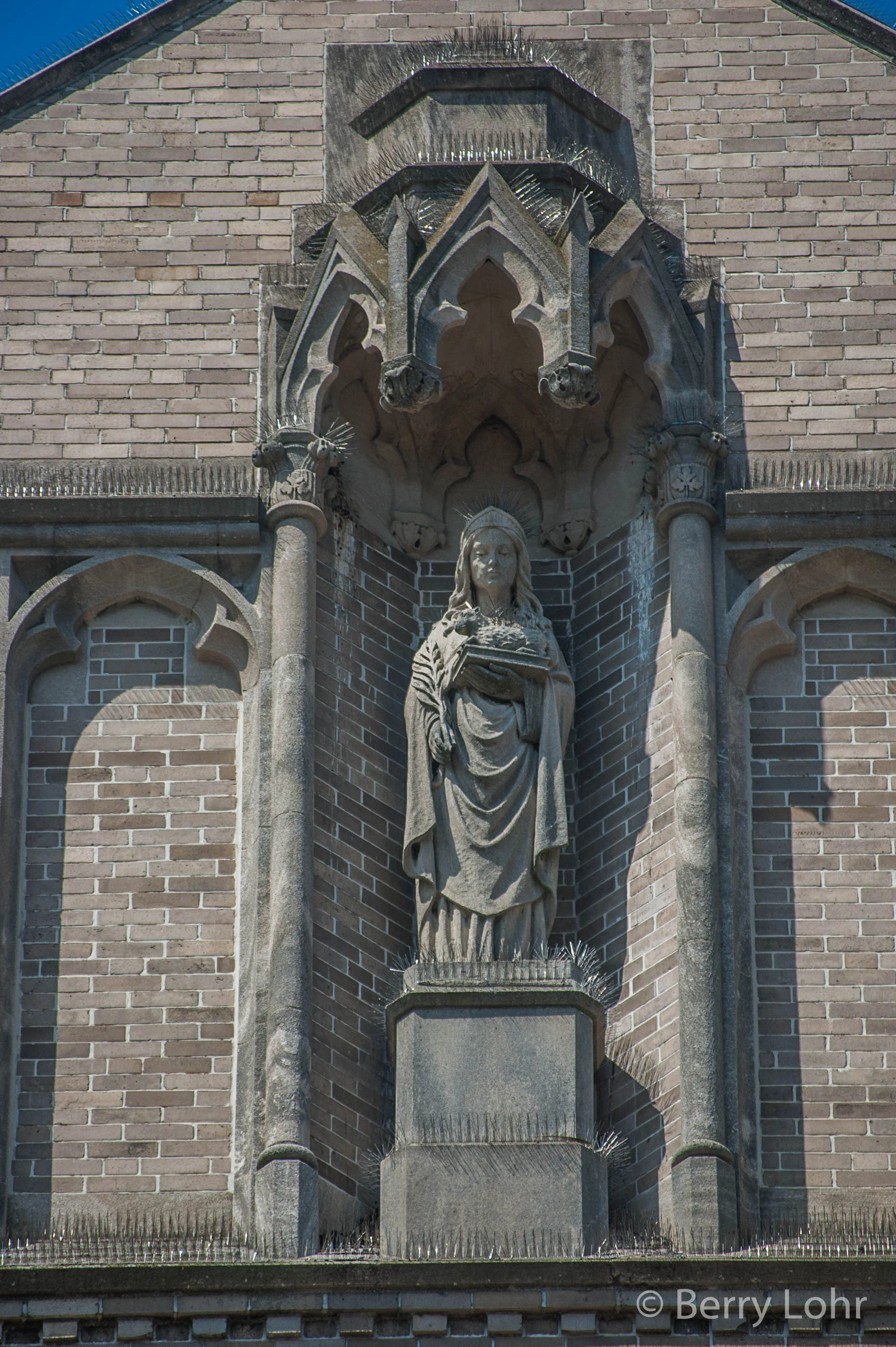 20 - St. Agnes Cathedral Detail 1.jpg