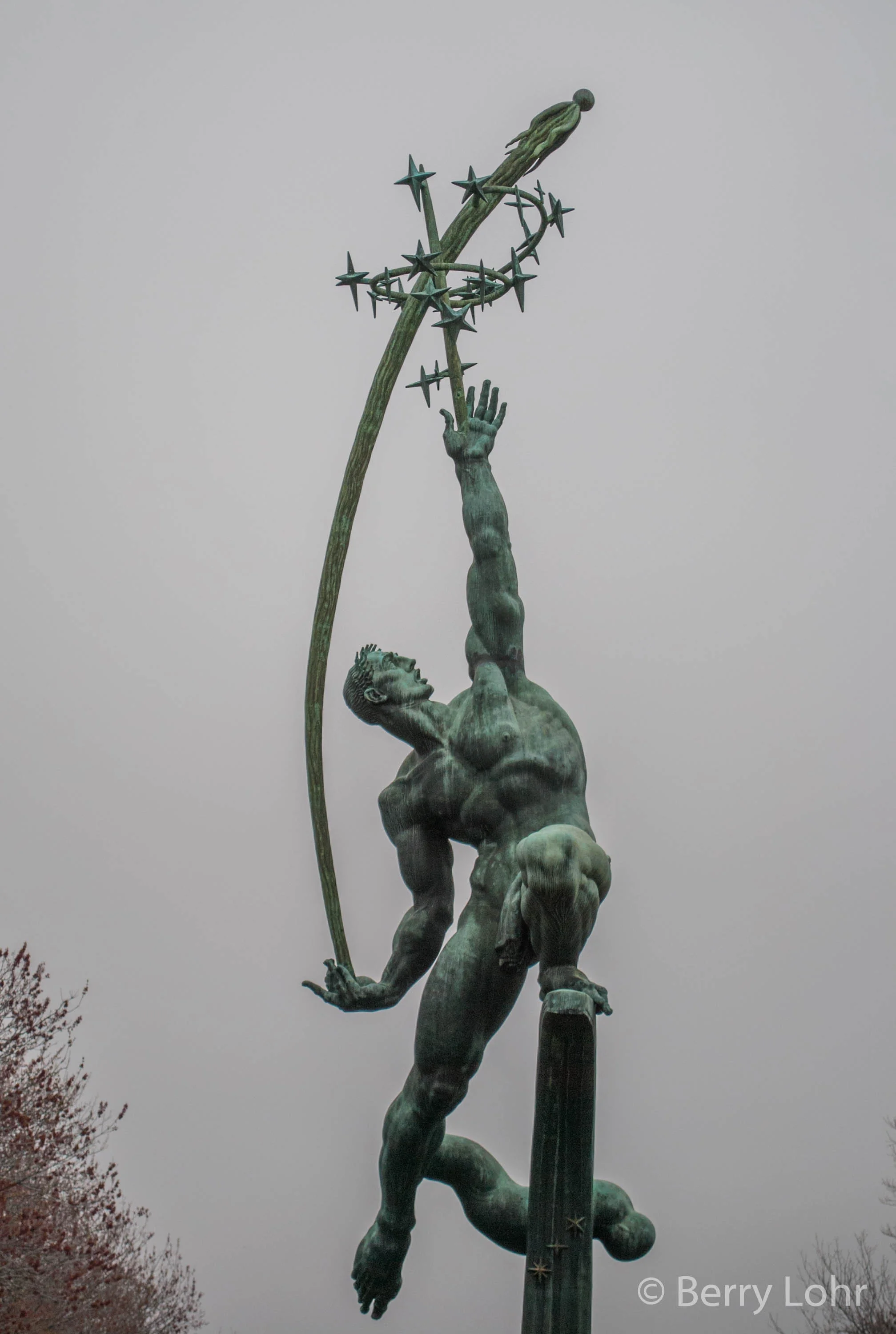 45 - Statue 7.jpg