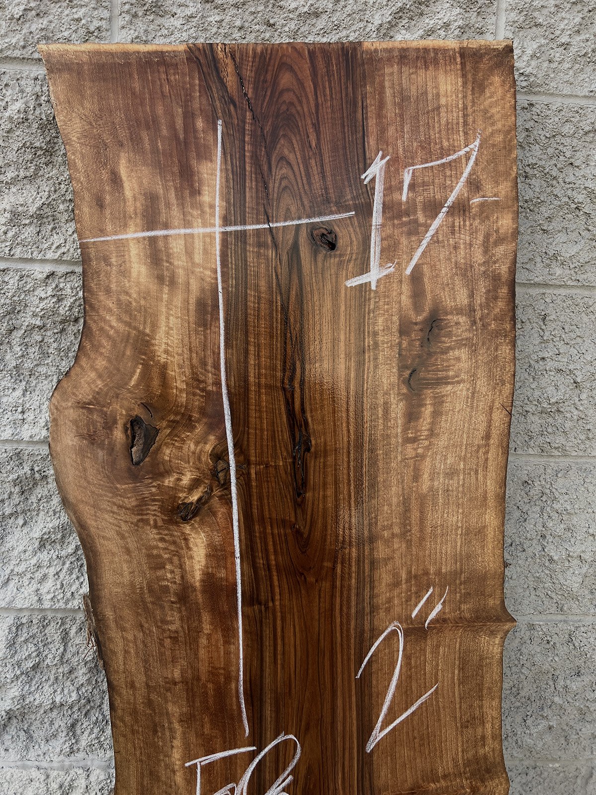 3758W-02.jpg