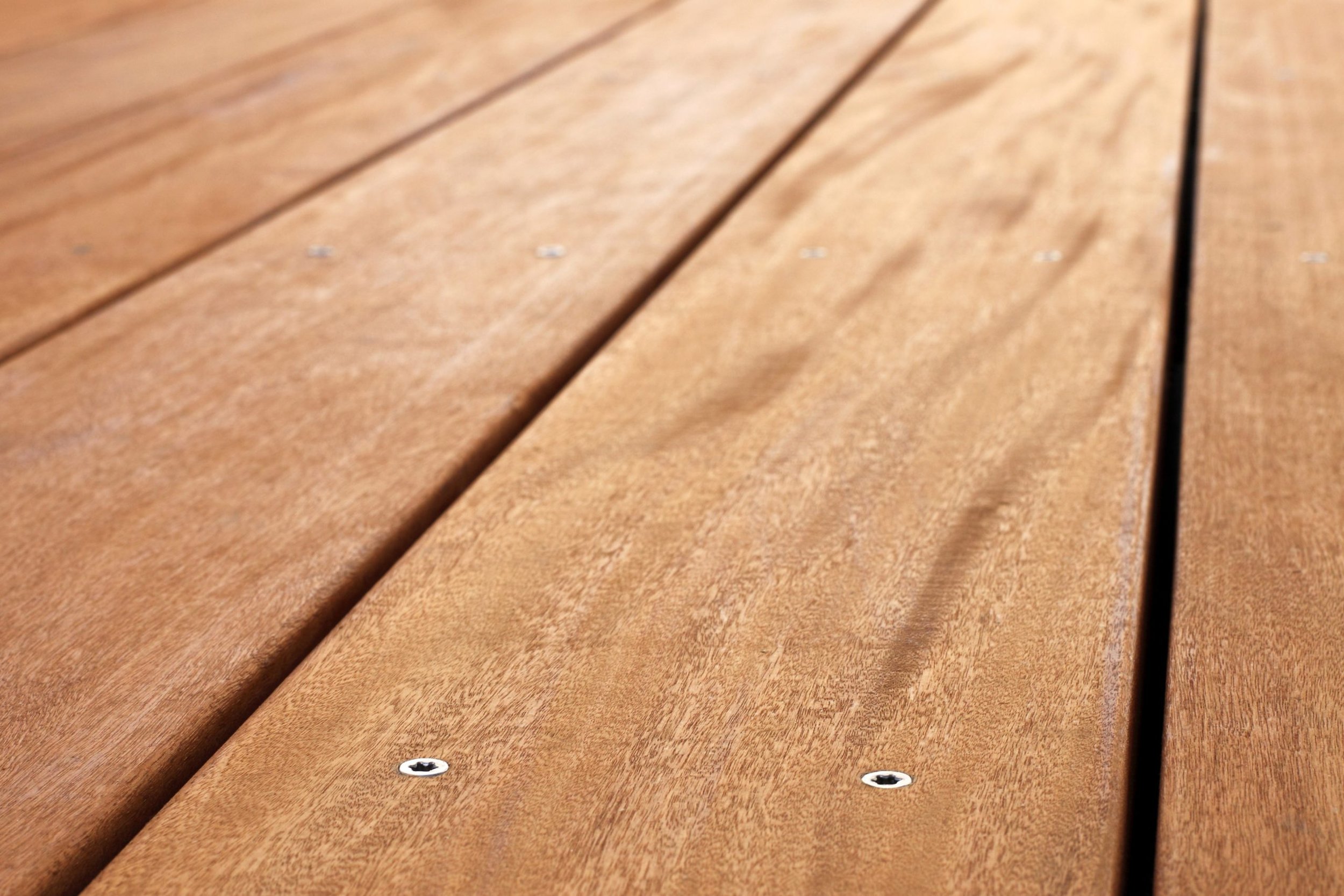 HARDWOOD DECKING