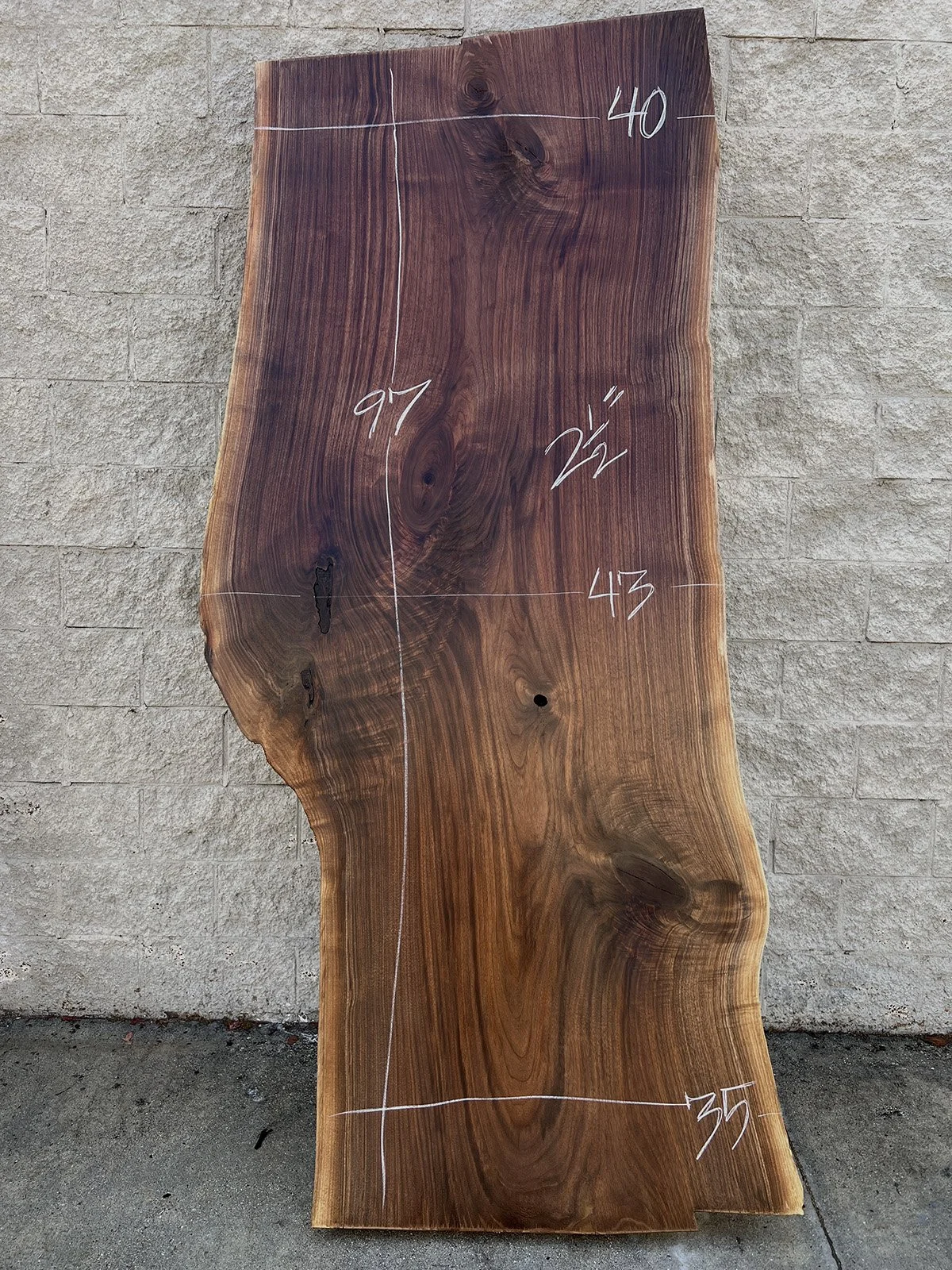 3715W-01.jpg