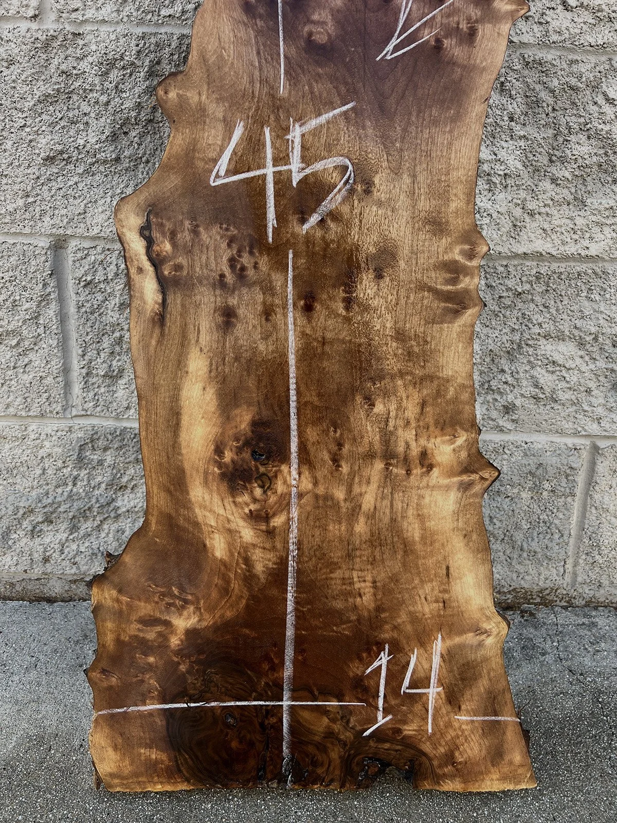 3748W-03.jpg