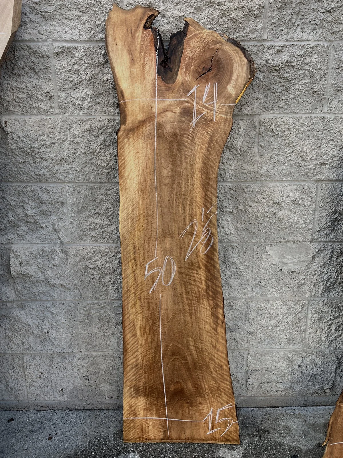 3757W-01.jpg