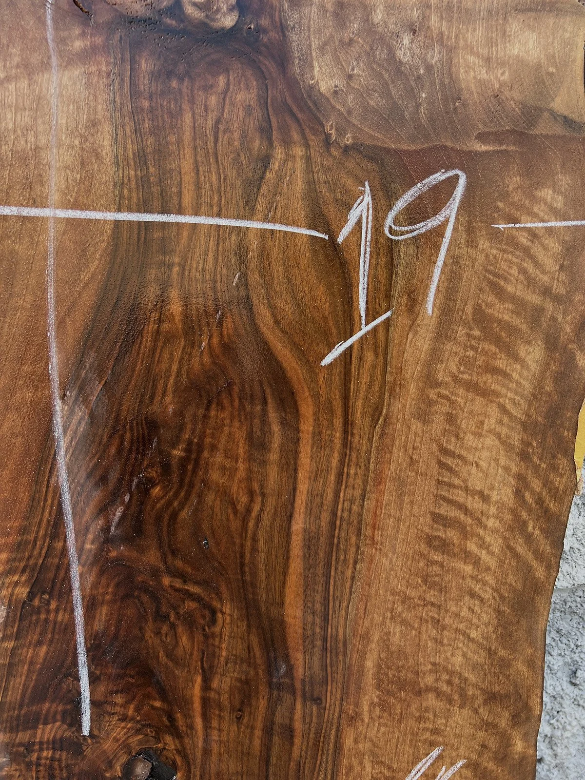 3742W-05.jpg