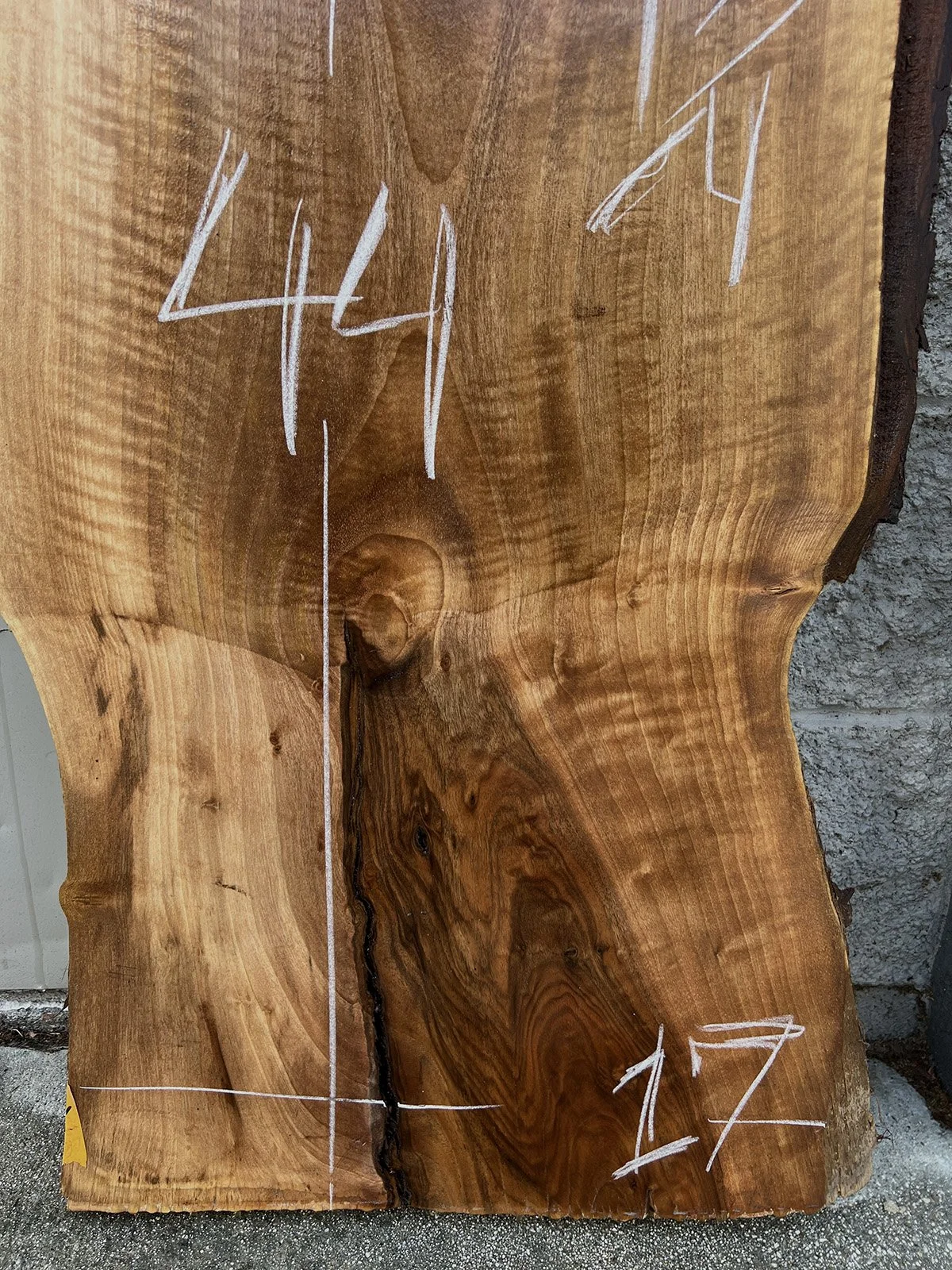 3743W-03.jpg