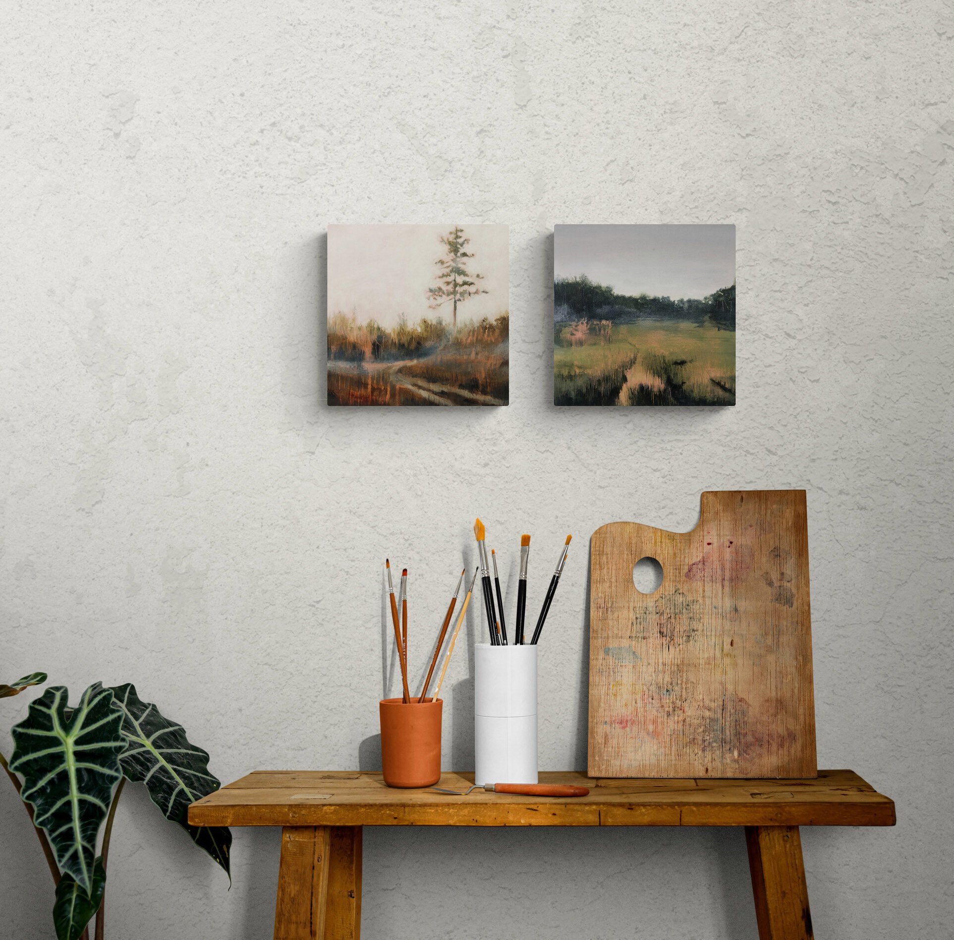 Artists_side_table_with_brushes_and_palette-2.jpg