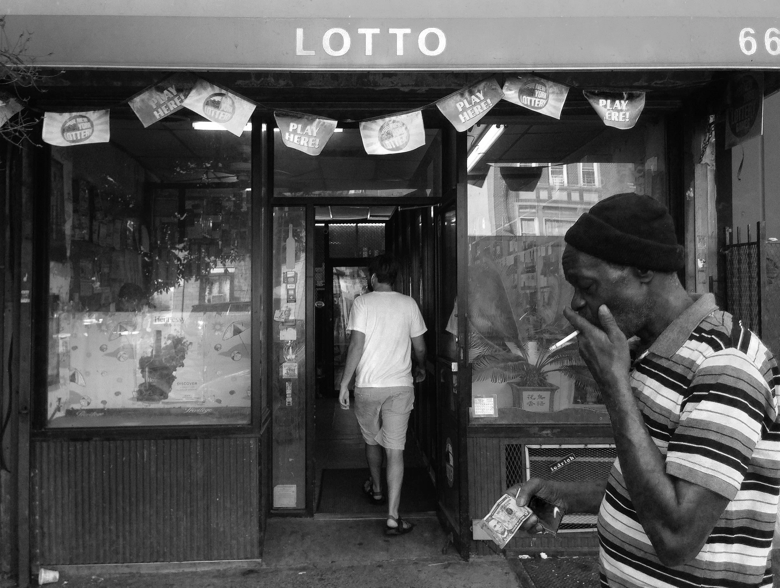 Lotto Prak Slope B&W .jpg