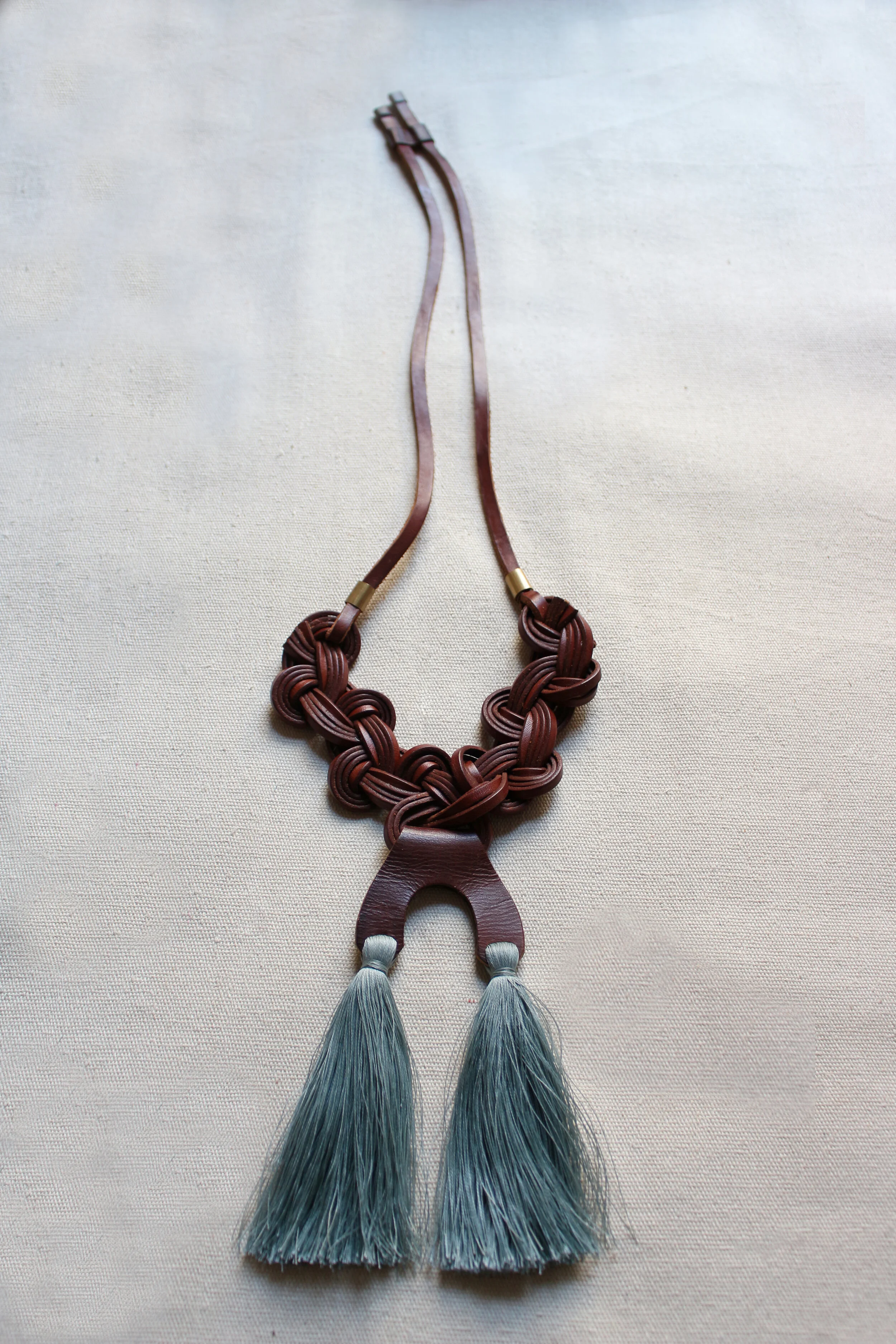 The Lien Necklace Mint Blue