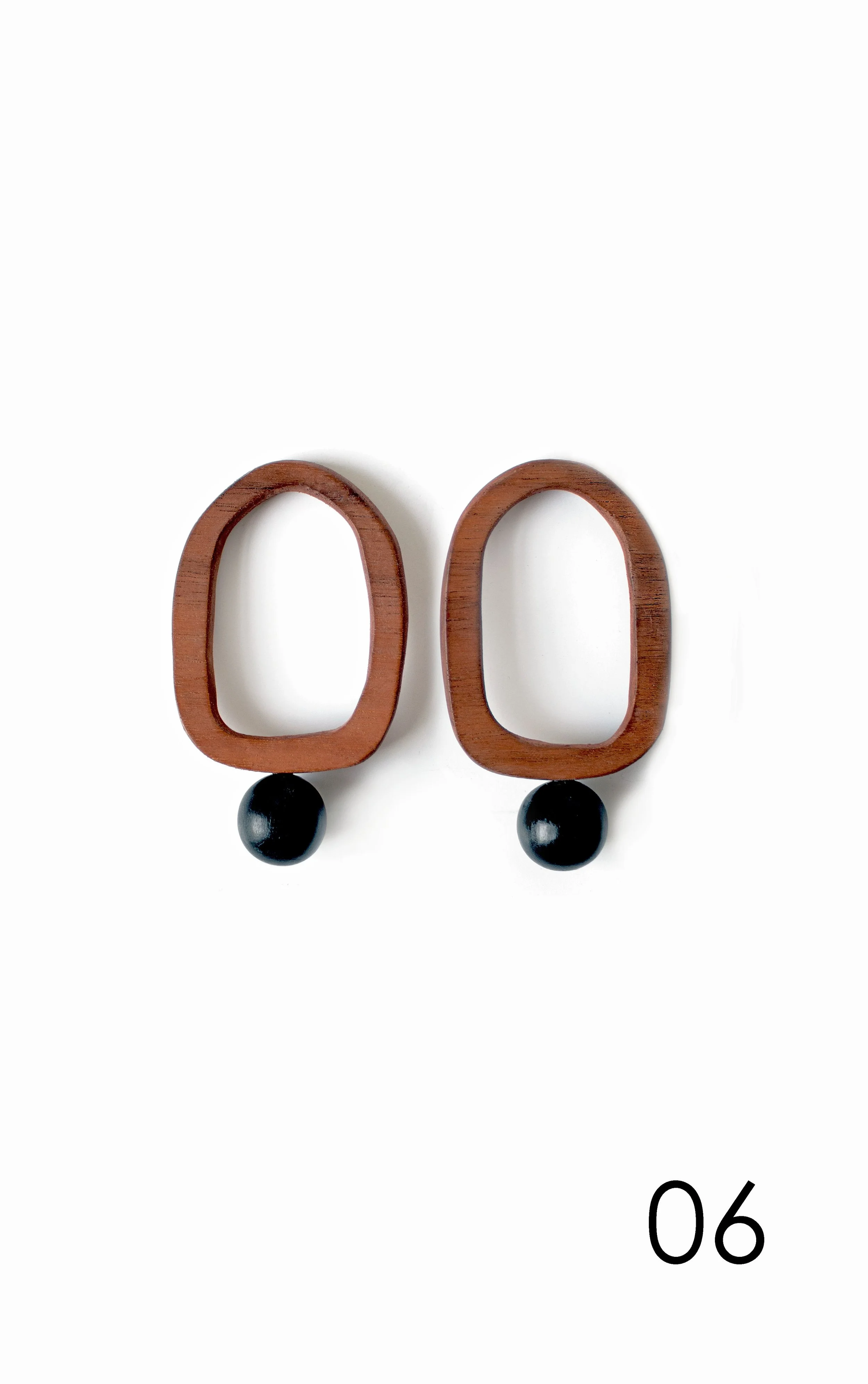 Somm6 6 Black Ball#.jpg