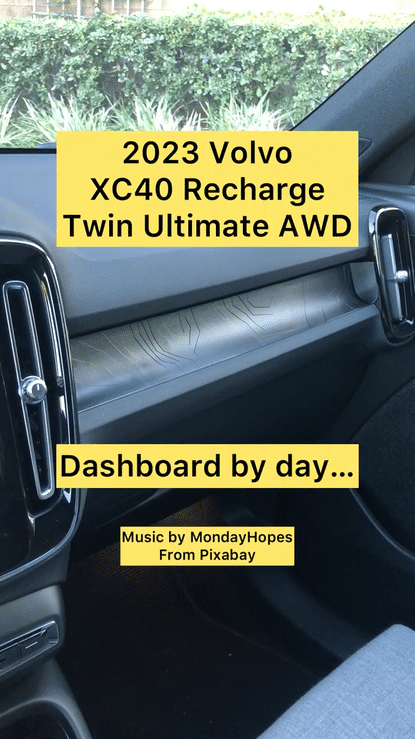 2023 Volvo XC40 Recharge Twin Ultimate AWD Dashboard Light