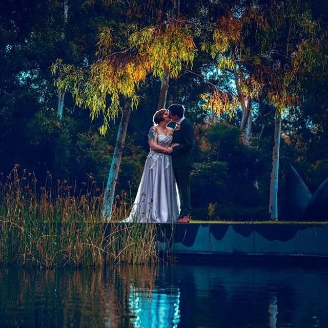 Loves kiss
.
#canberra #canberraweddings @nationalgalleryaus #canberraphotographer #australianwedding #heyheyhellomay #easyweddings #weloveweddings #ohwowyes #realbride #weddedbliss #weddinginspo #newlywed #realwedding #goingtothechapel #happilyeverafter #herecomesthebride #ido #weddingvibes #weddingtime #brideandgroom #weddingdiaries