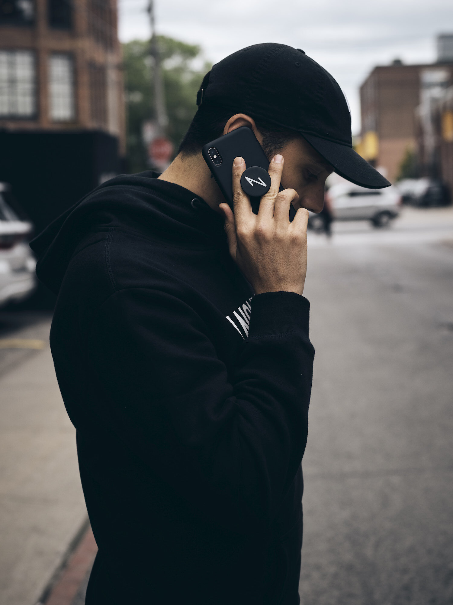 AV-popsocket-1.jpg