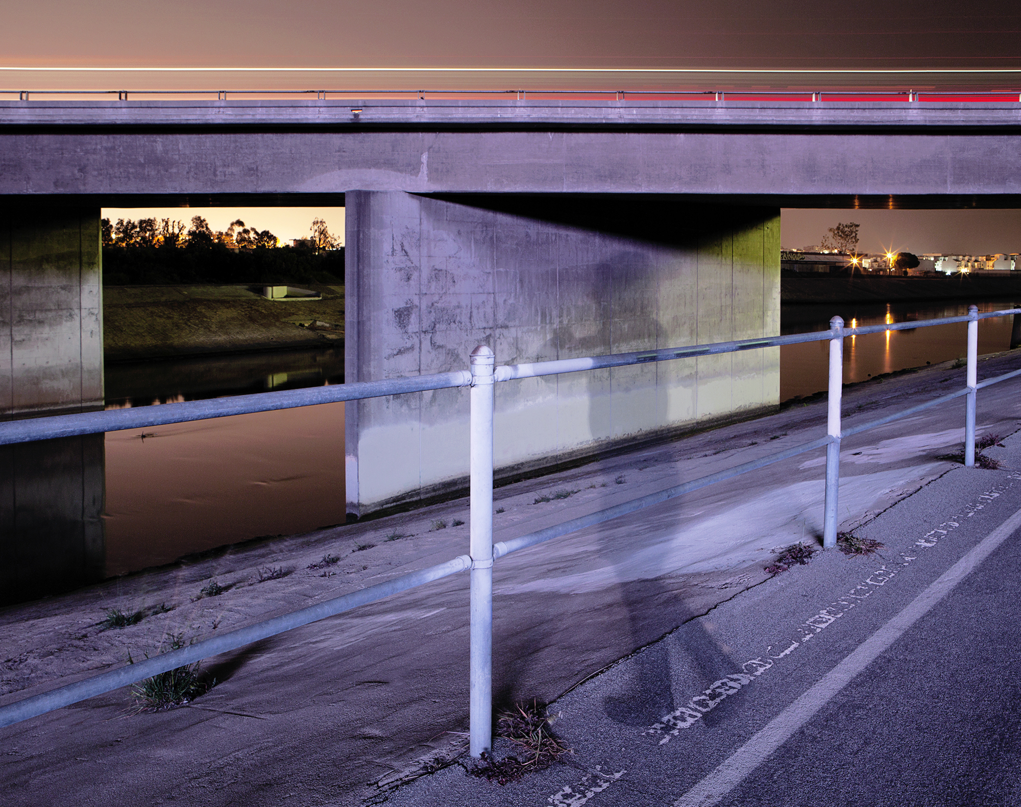 embodiment_batch_la_sluiceway_7994_02_sharpen_2000.jpg
