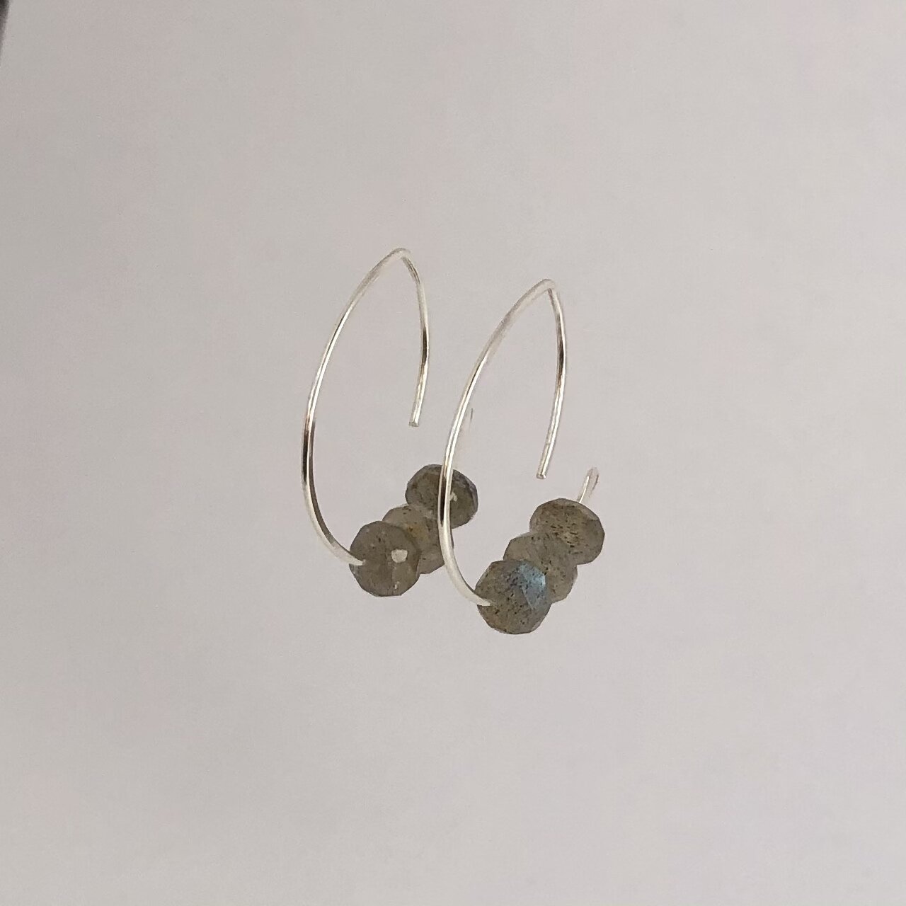 BEDA0151-49D5-423E-B22A-B833E79BE23E