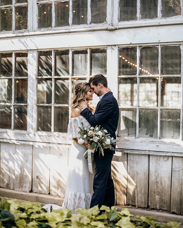 Bring your husband to work day😉 had SO much fun being a part of this shoot & all the crazy talented vendors behind this photo! Check out @historicsevensycamores new blog post that is all about this shoot!