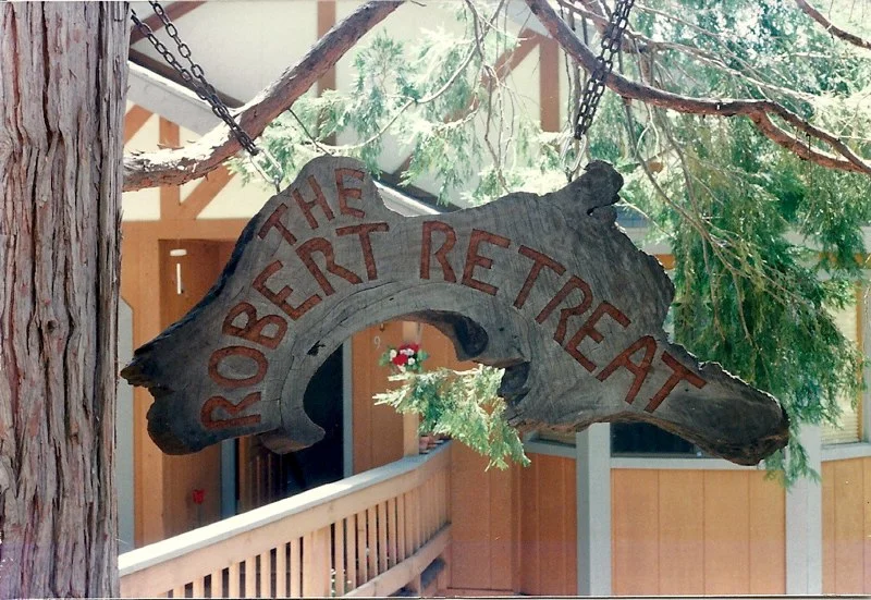 THE ROBERT RETREAT,  1991.jpg