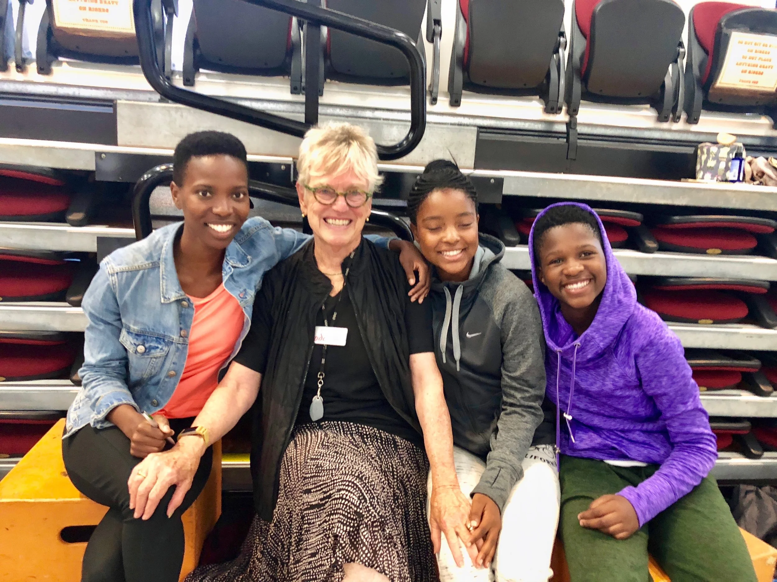 Olwethu with ODC Founder and Artistic Director Brenda Way and fellow 2018 Project Relevé recipients Linathi Louw and Thimna Ndwe.
