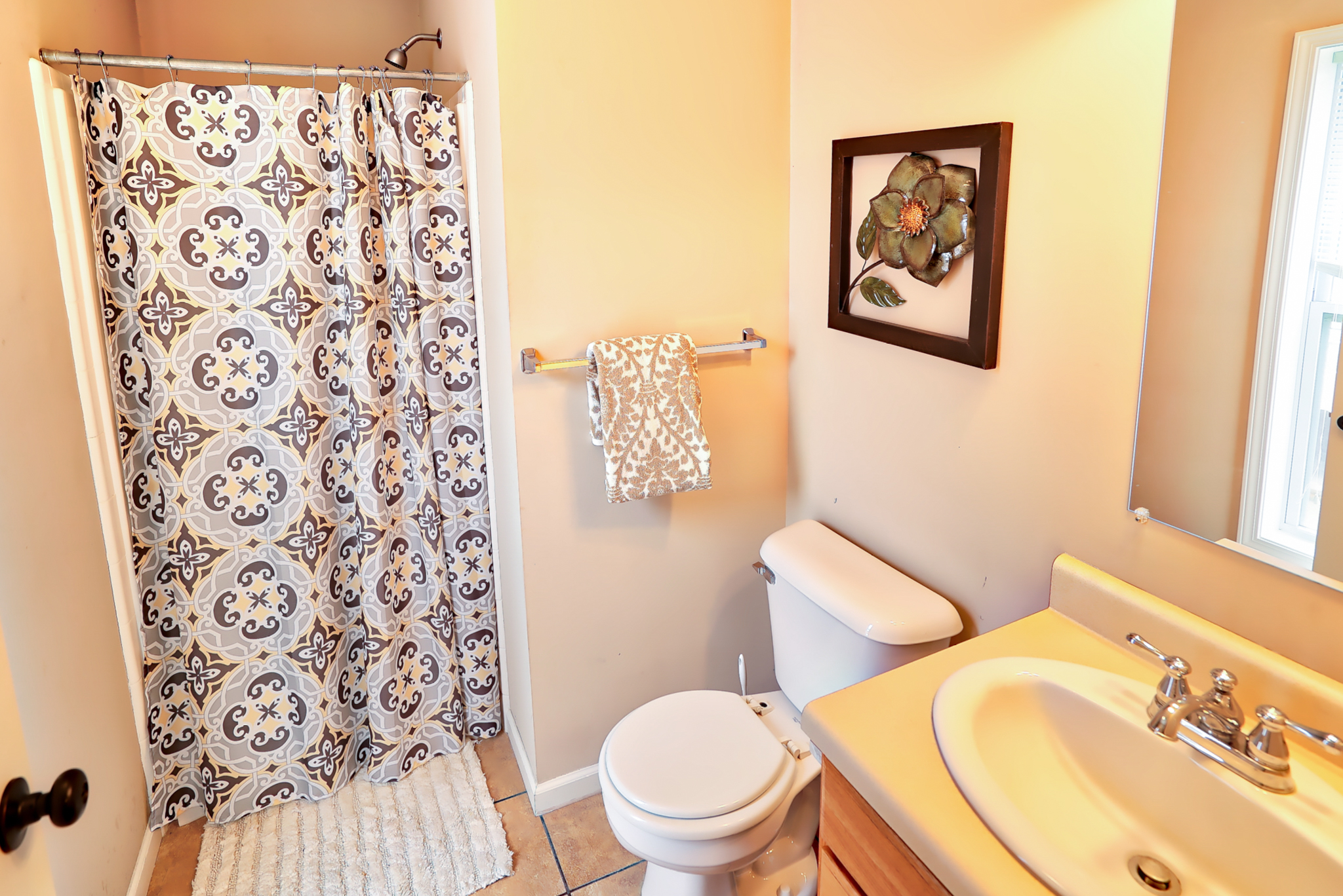 801 25th Ave - Master Bath 1_.jpg