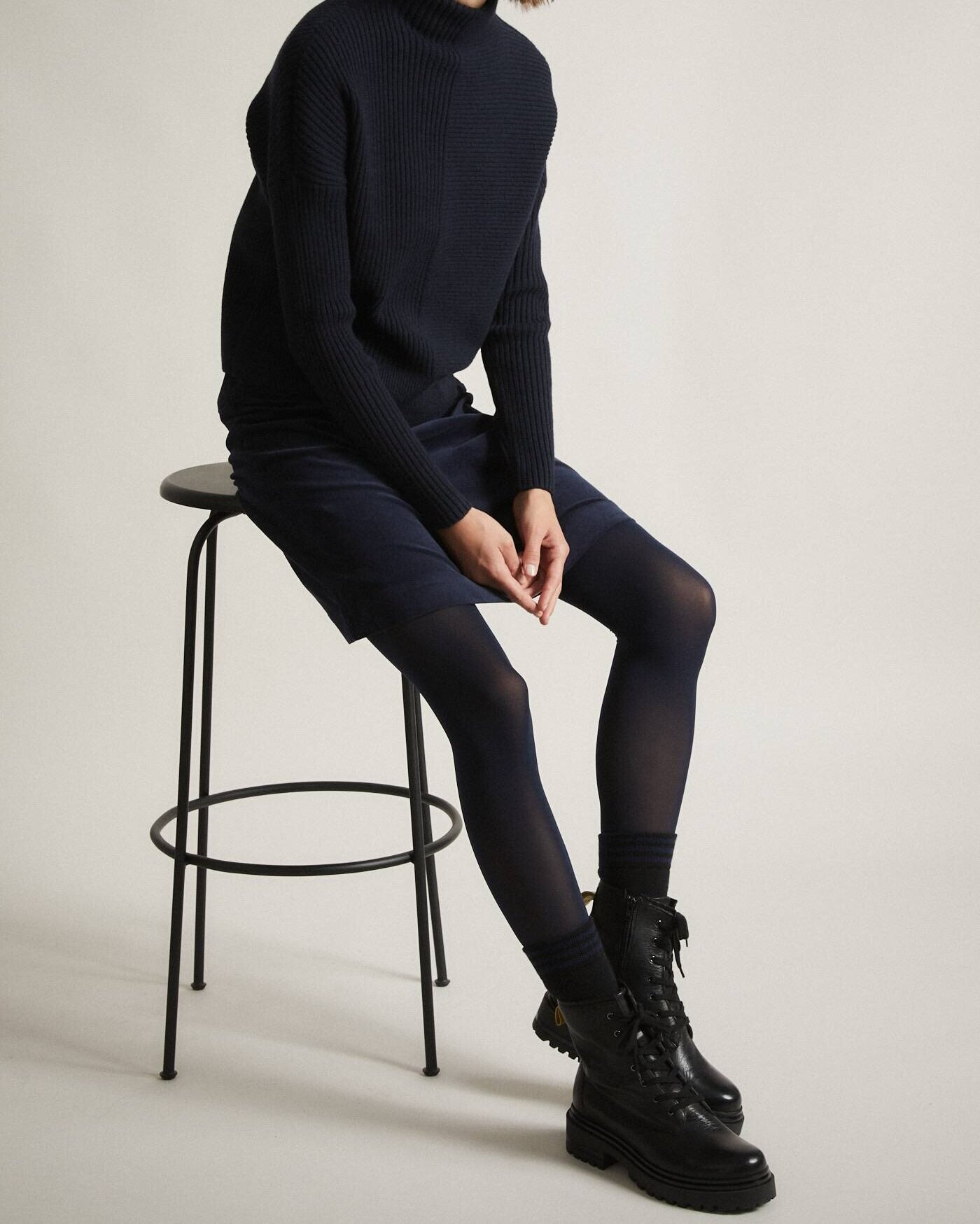 7 Sustainable Hosiery Brands with Eco-Friendly Tights