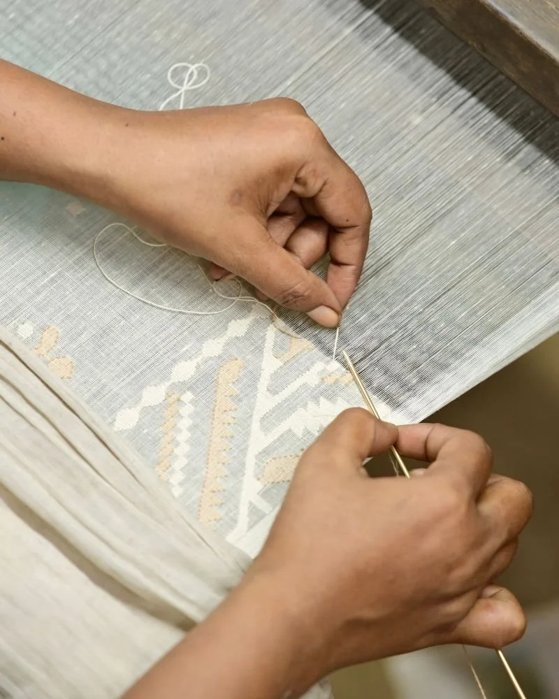 Jamdani weaving on loom