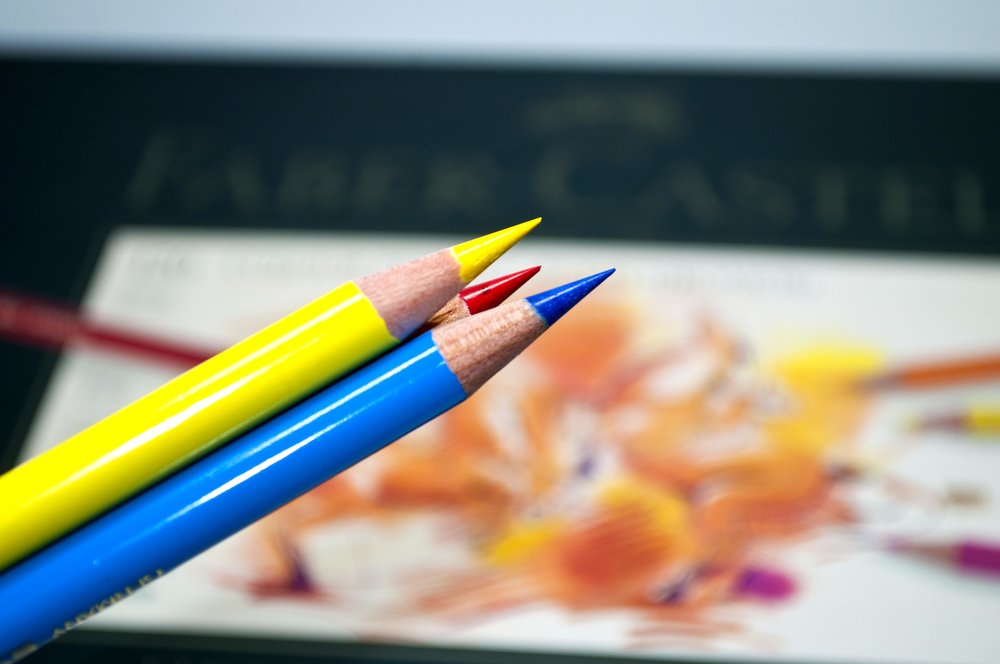 Battle of the BEST Colored Pencils! Faber-Castell vs Prismacolor