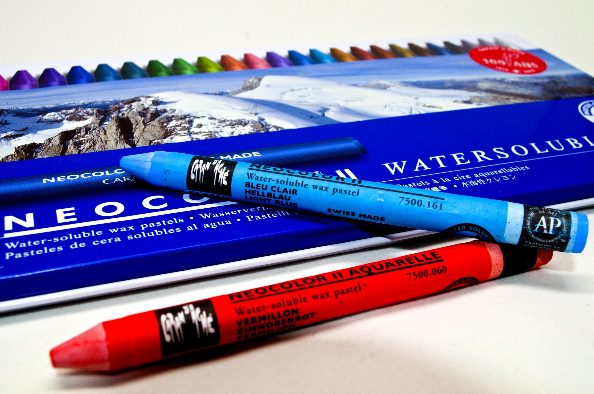 A Quick Review of Caran D'Ache Neocolor II Wax Crayons