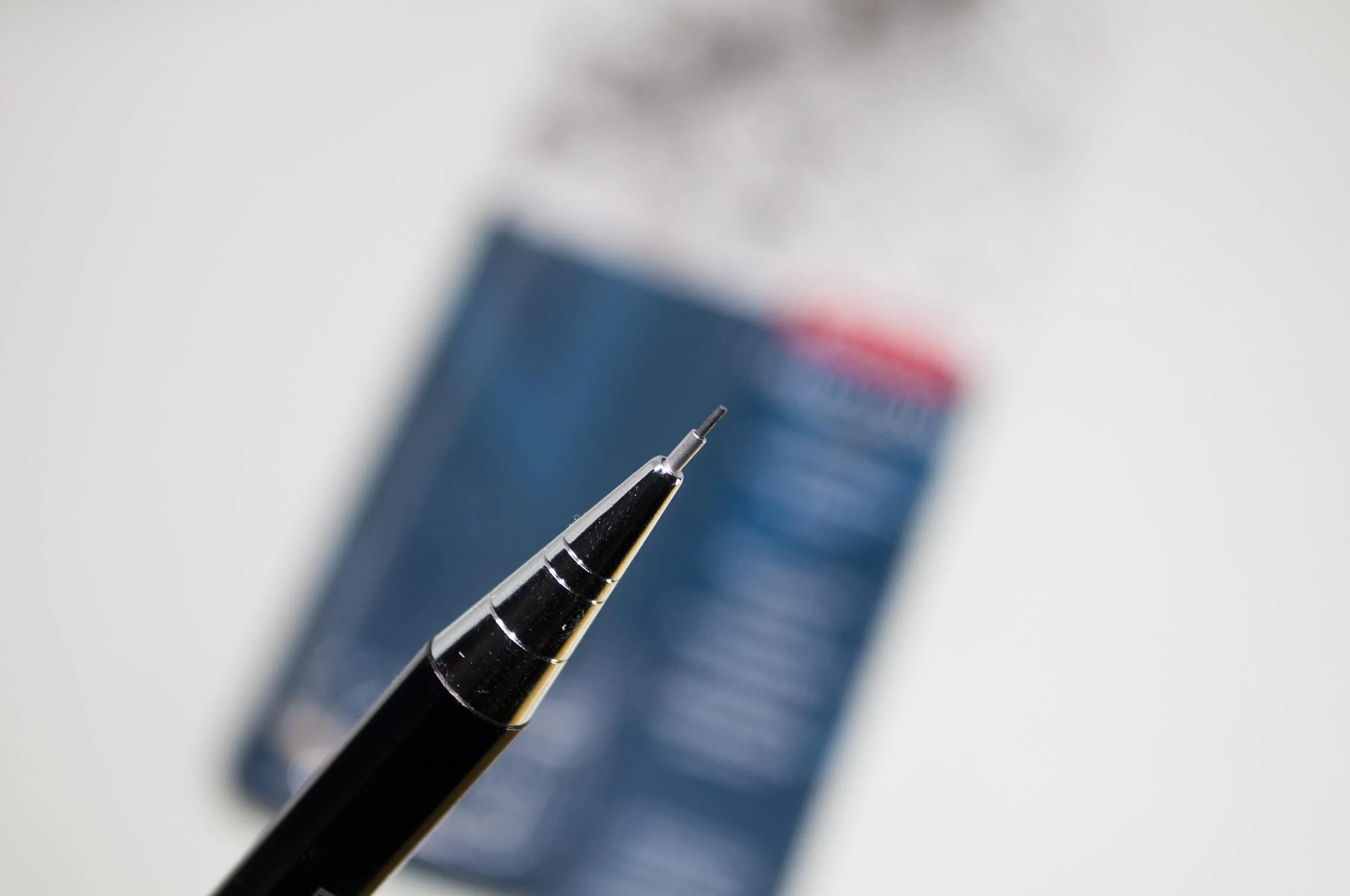 Derwent Mechanical Pencil — The Art Gear Guide