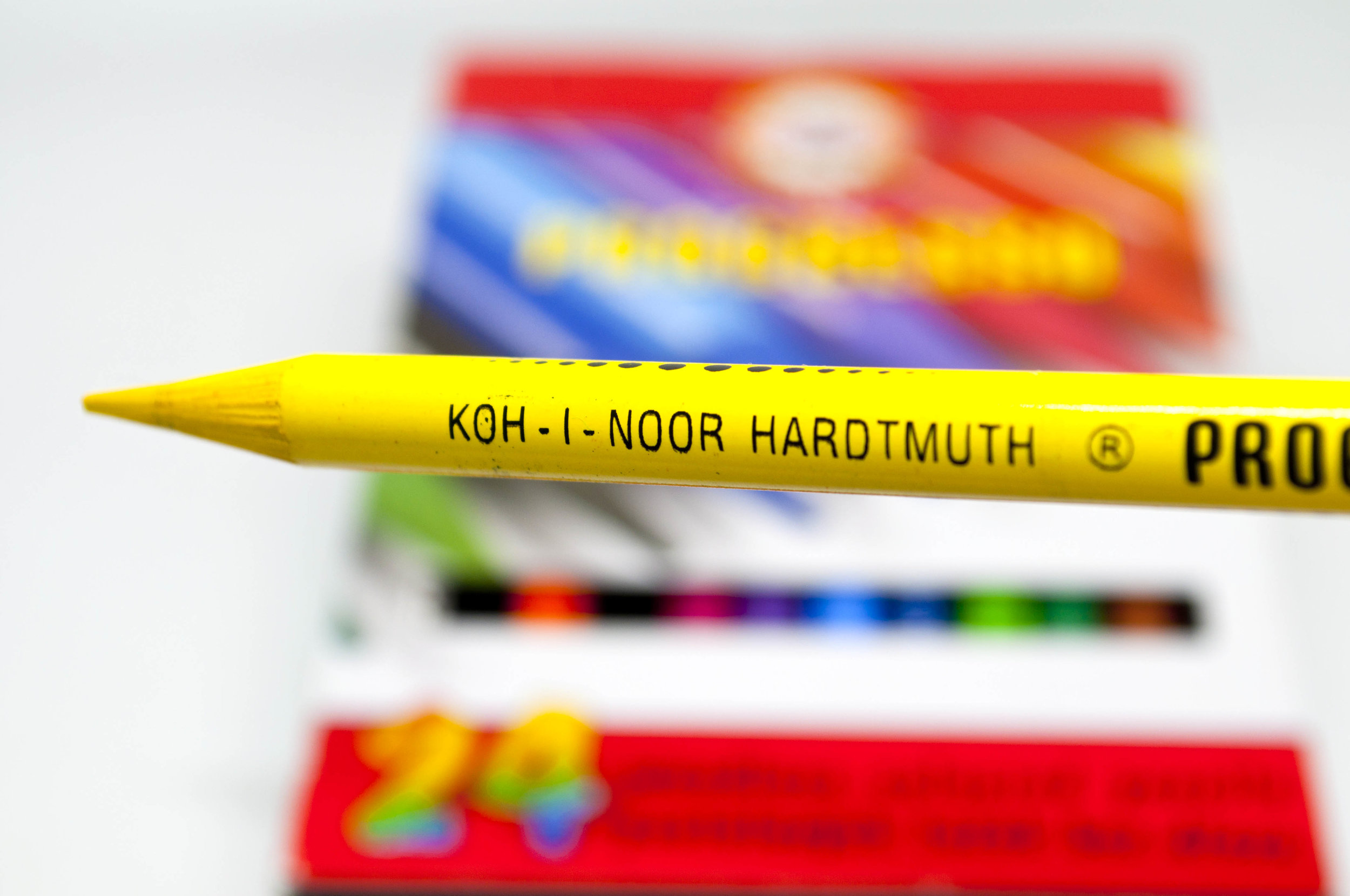 8772 Set of 12 Woodless Coloured Magic Progresso Pencils KOH-I-NOOR 