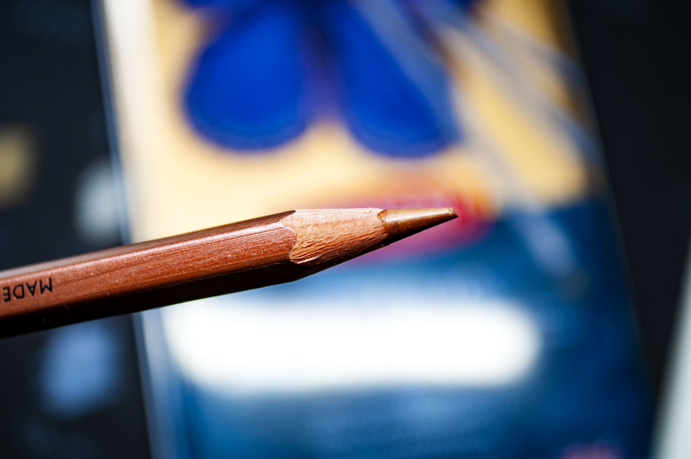 Derwent Metallic Coloured Pencils — The Art Gear Guide