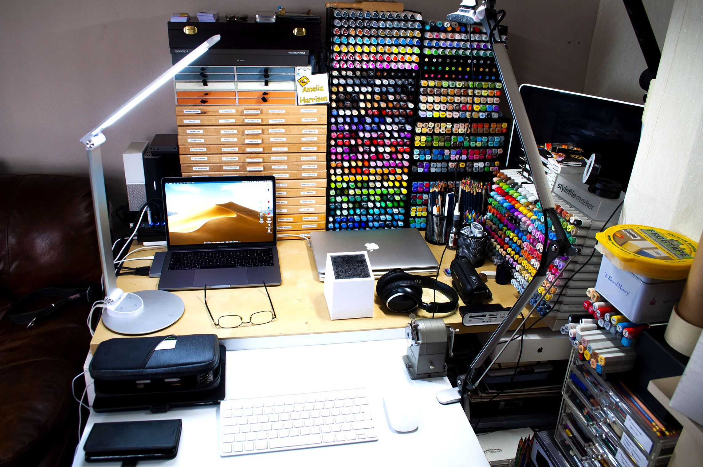 Studio Tour Art Reviews The Art Gear Guide