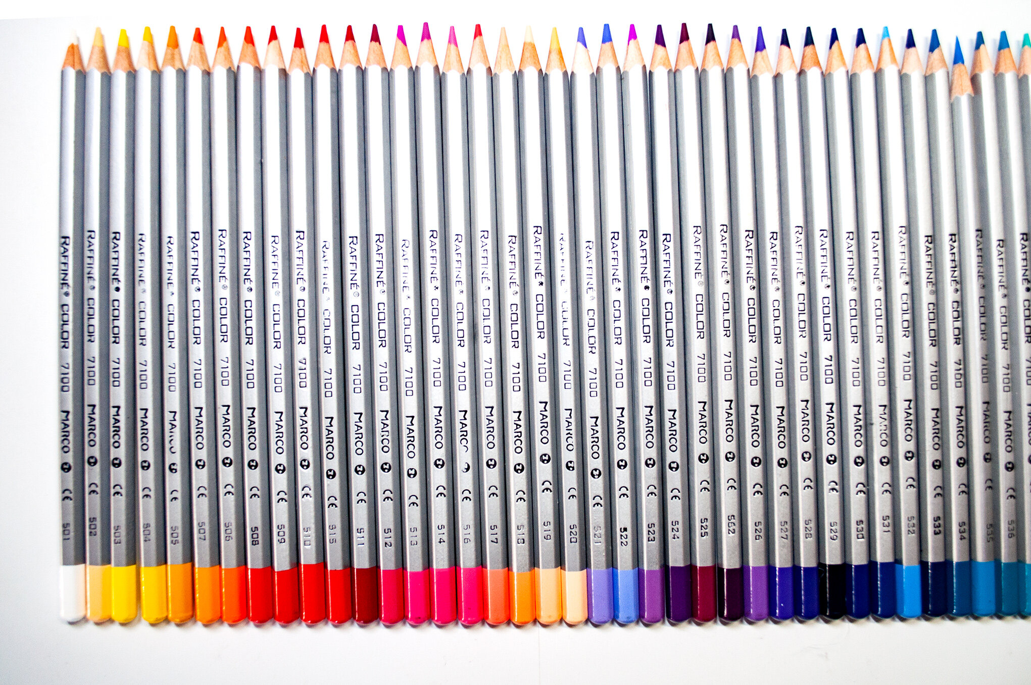 Rob's Art Supply Reviews: Raffine Pro Artist Colored Pencils Set