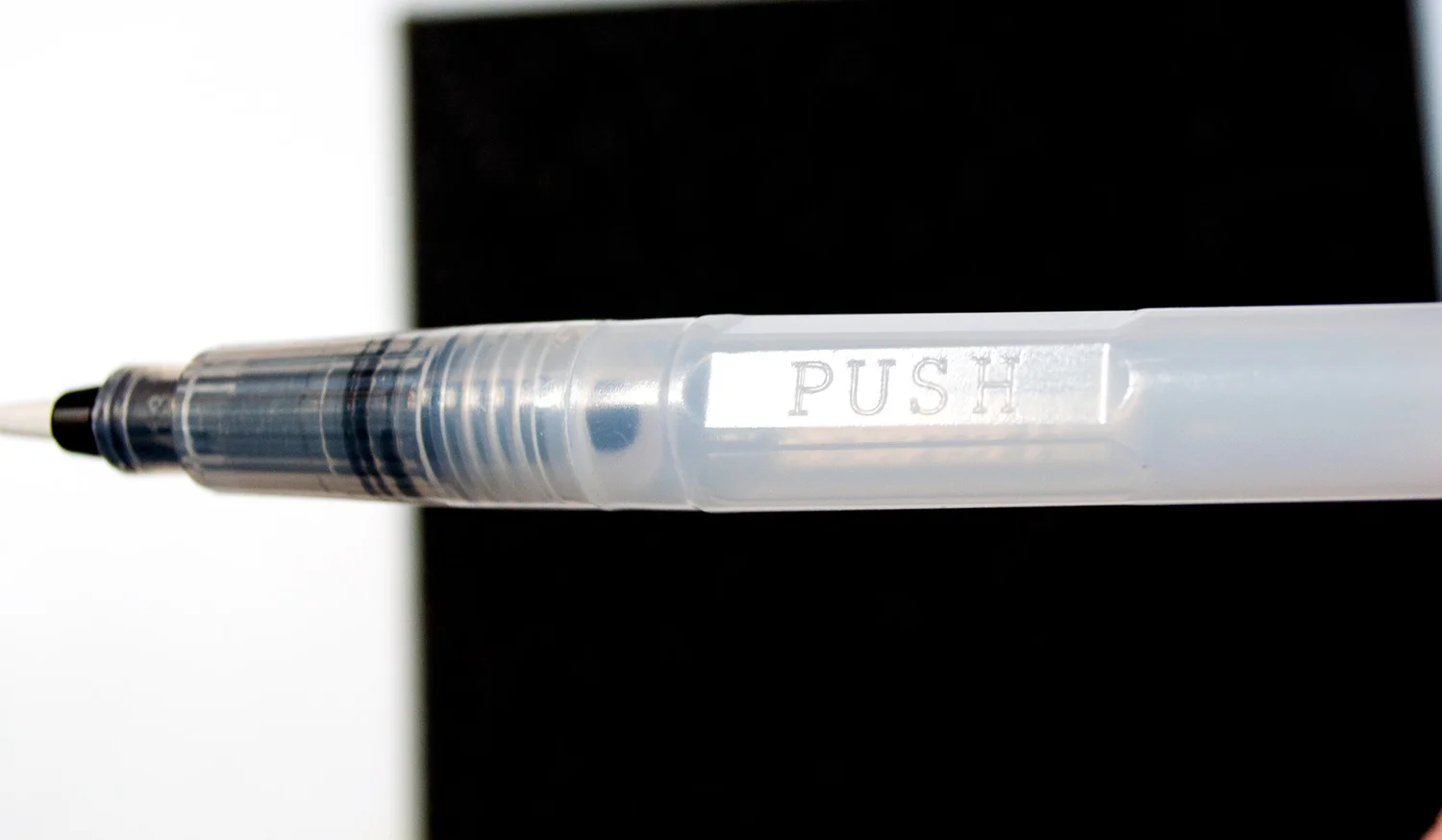 Derwent Metallic Mixed Media Set — The Art Gear Guide