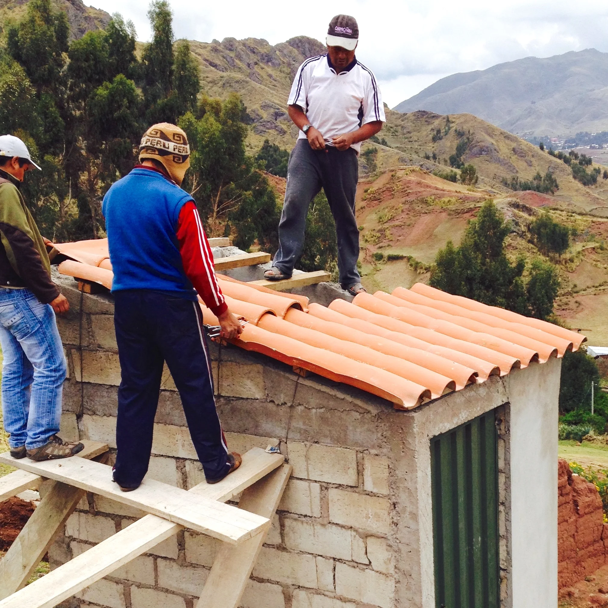 ccorca ayllu building casita.jpg