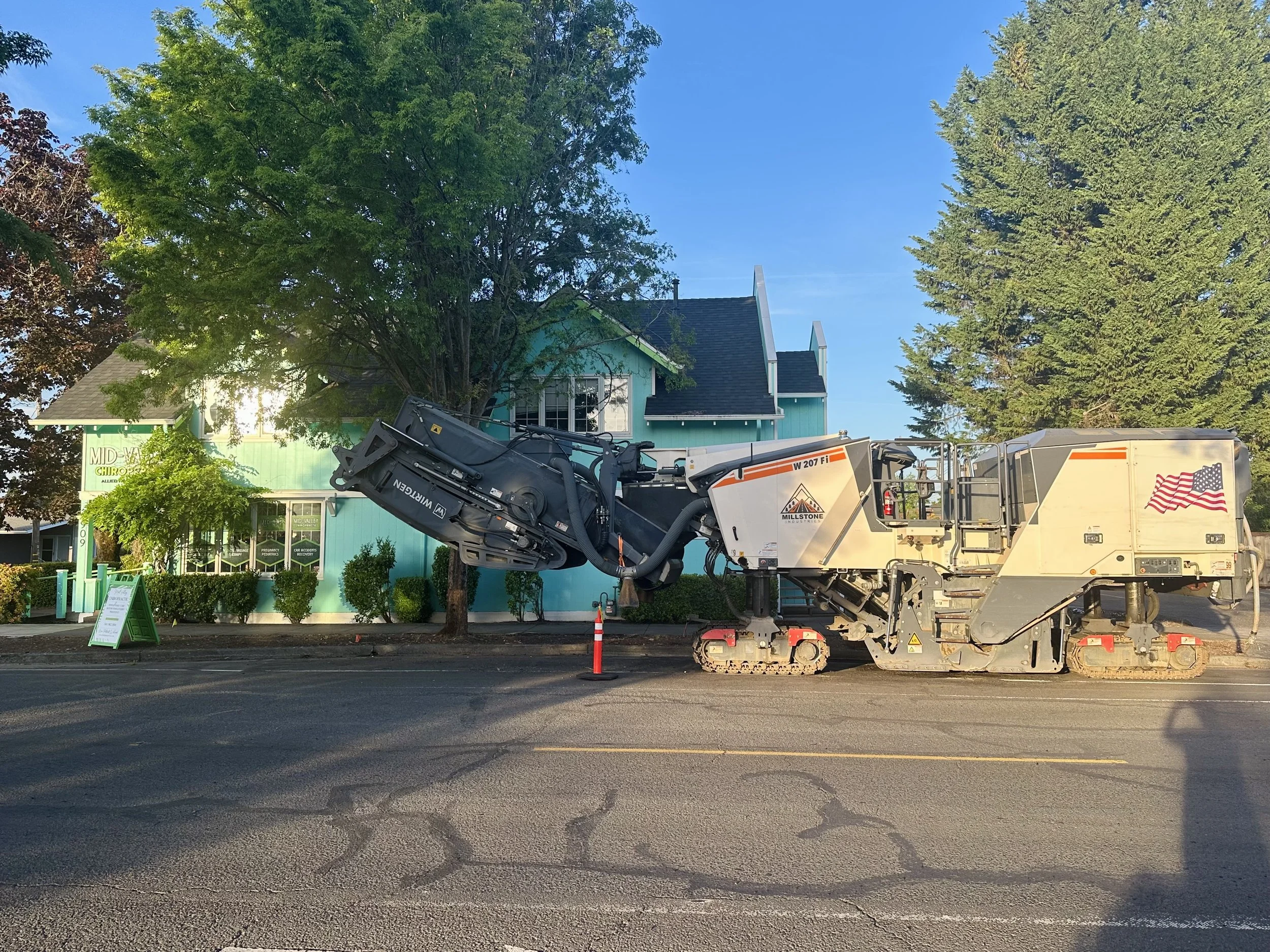 Construction 3.jpeg