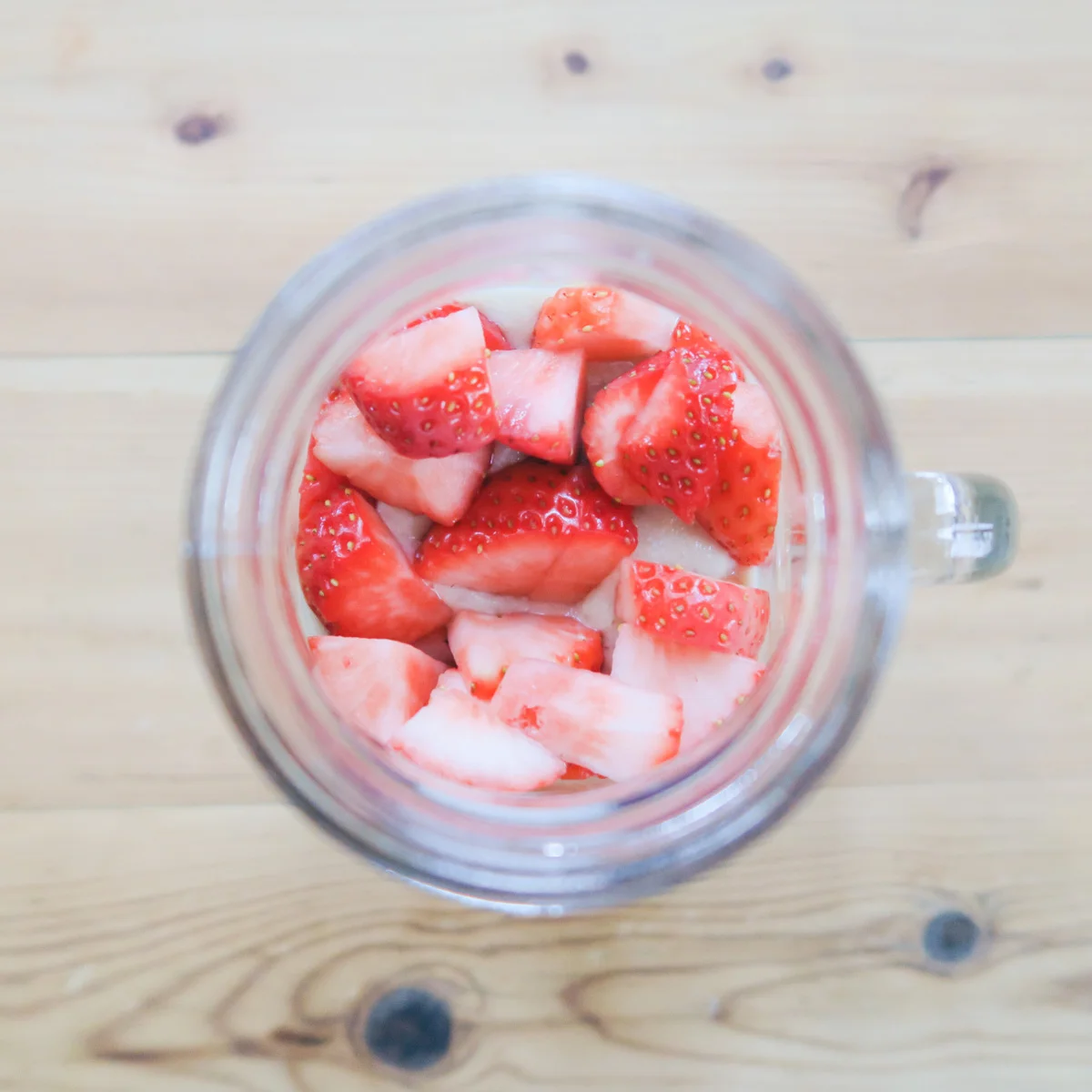 These strawberries soon disappeared once I added the second layer of banana mush. Damn you, berries!
