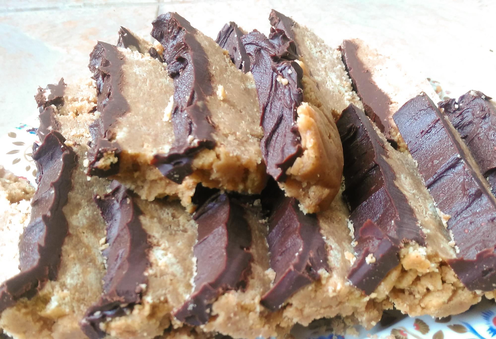 Peanut Butter Chocolate Slices