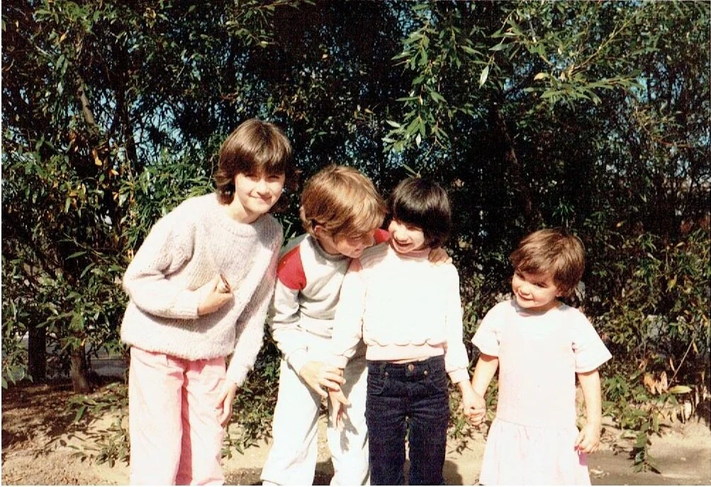 In age order, the Willis sibling: Tam, Jae, Pip, Kim. Oh to all be together again.