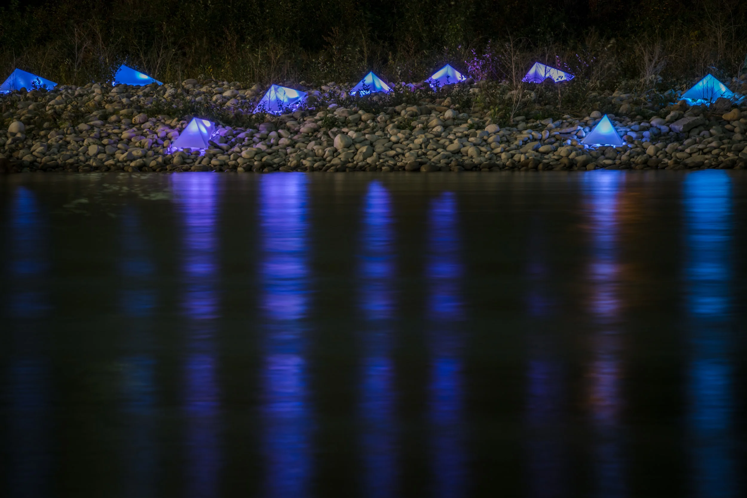 bowwave_36399638724_o.jpg