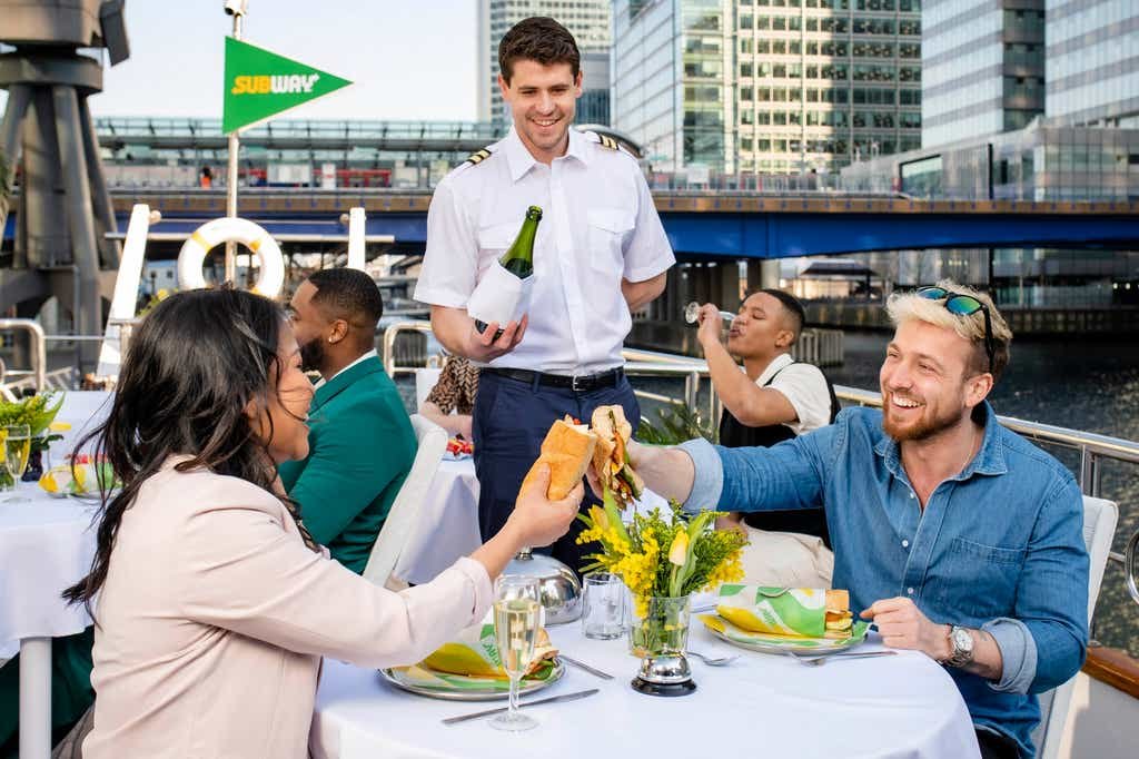a-pop-up-champagne-and-subs-restaurant-aboard-a-yacht-on-the-thames-in-london-opened-by-subway-today-13_51926551418_o.jpeg