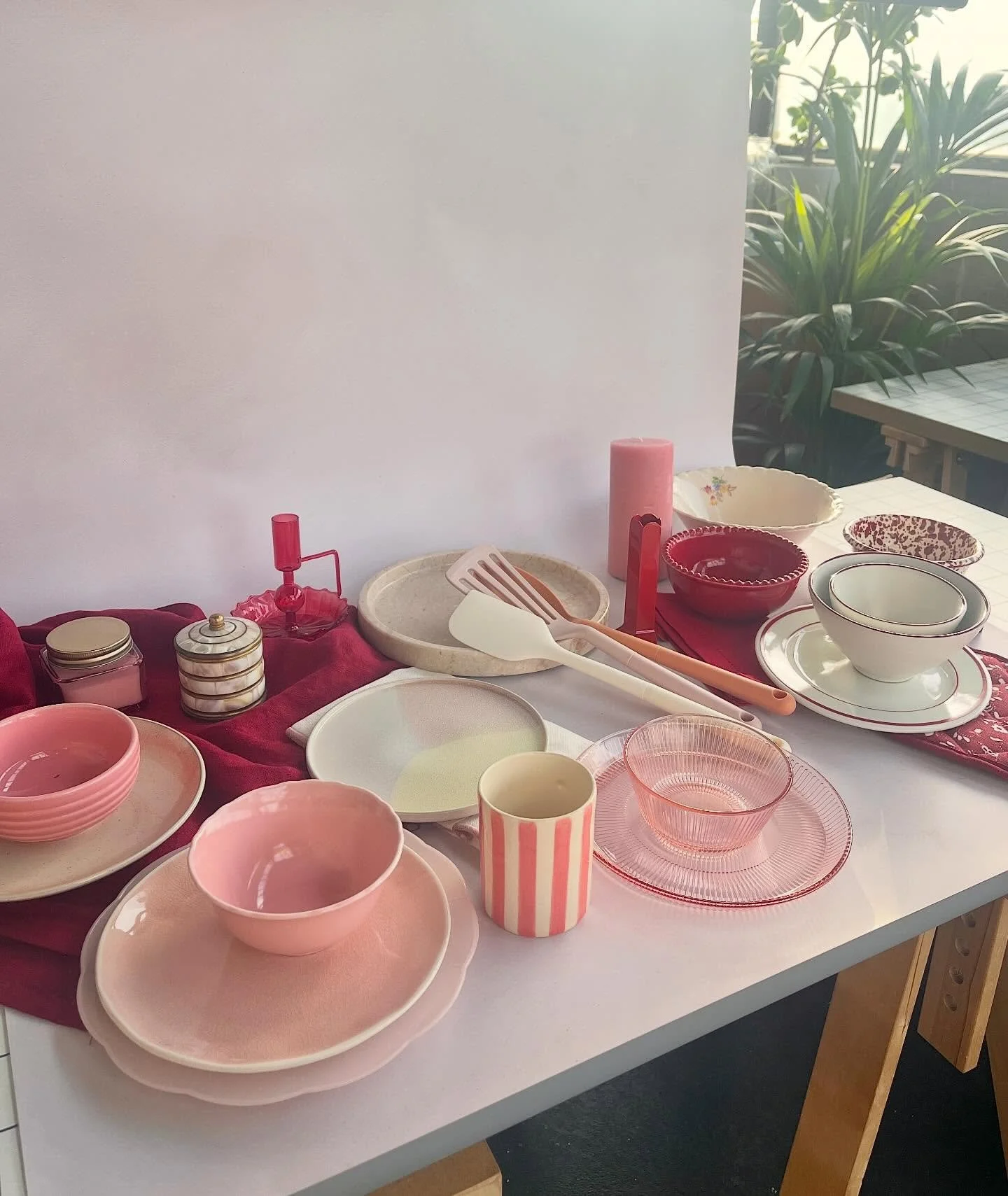 From deep rouges to pastel pinks, find the perfect pieces for romantic moods and dreamy hues at @soltstudiolondon whether you&rsquo;re celebrating with your Val or Gal - entine! 

All of these are available to hire so click the link in bio or DM us!?