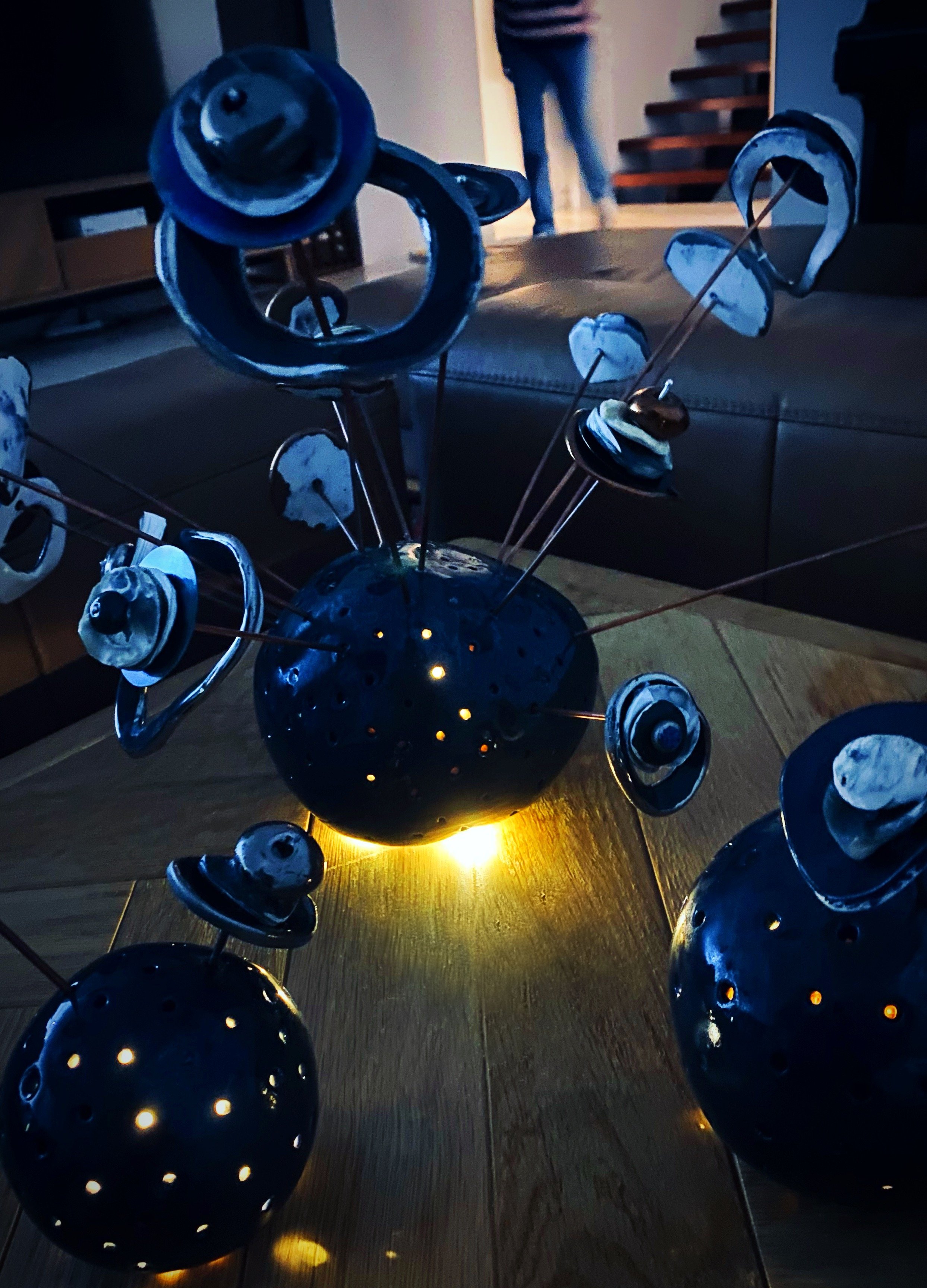 'An Oyster Pearl' sculptural lamp (porcelain, titanium, oyster shells, copper chenier, silver wire)