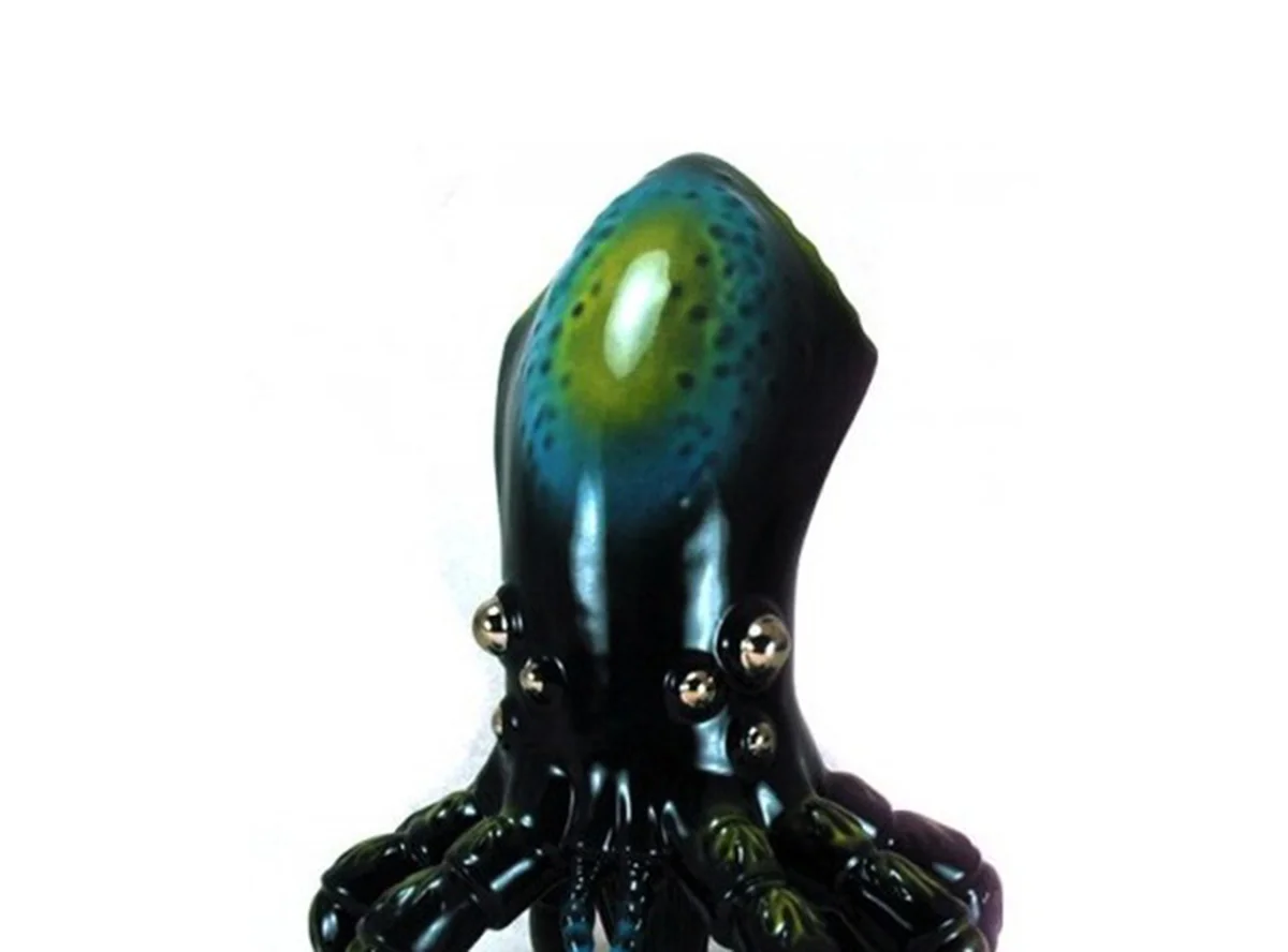 Ikakumora is a genetically engineered minion created by the disturbed mind of Takoshi(Octopus Death). It is a cross of a Spider and squid. They range in size from giant to mini and are bred to have unique abilities. Abilities range from toxic poisonous bites to sticky ink blob projectiles. Being a mix of spider and Squid they can maneuver easily both through water and on land.